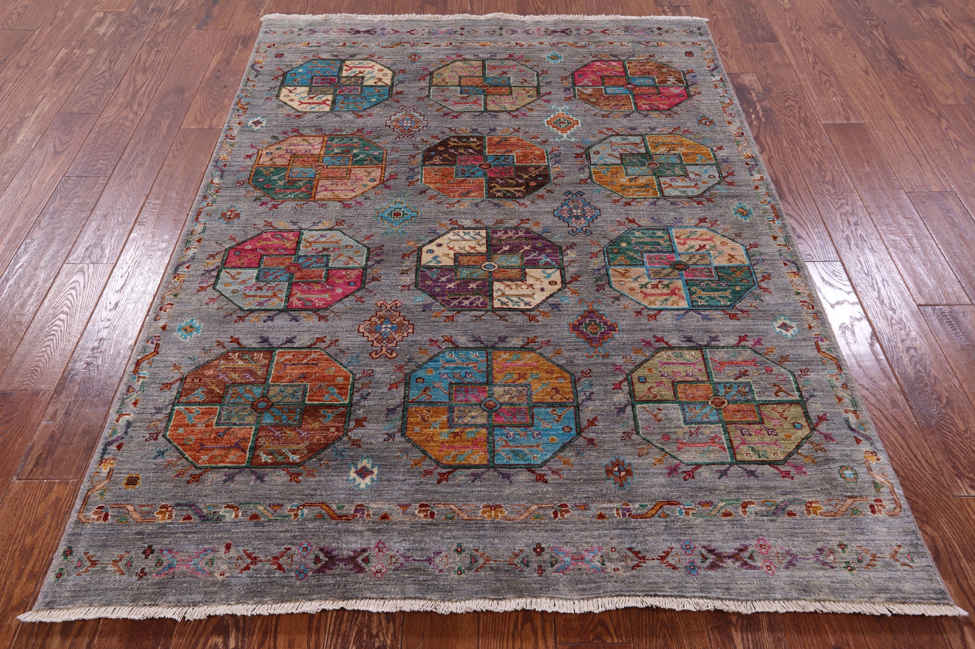 Turkmen Ersari Hand Knotted Wool Rug - 5' 1" X 6' 10" - Golden Nile