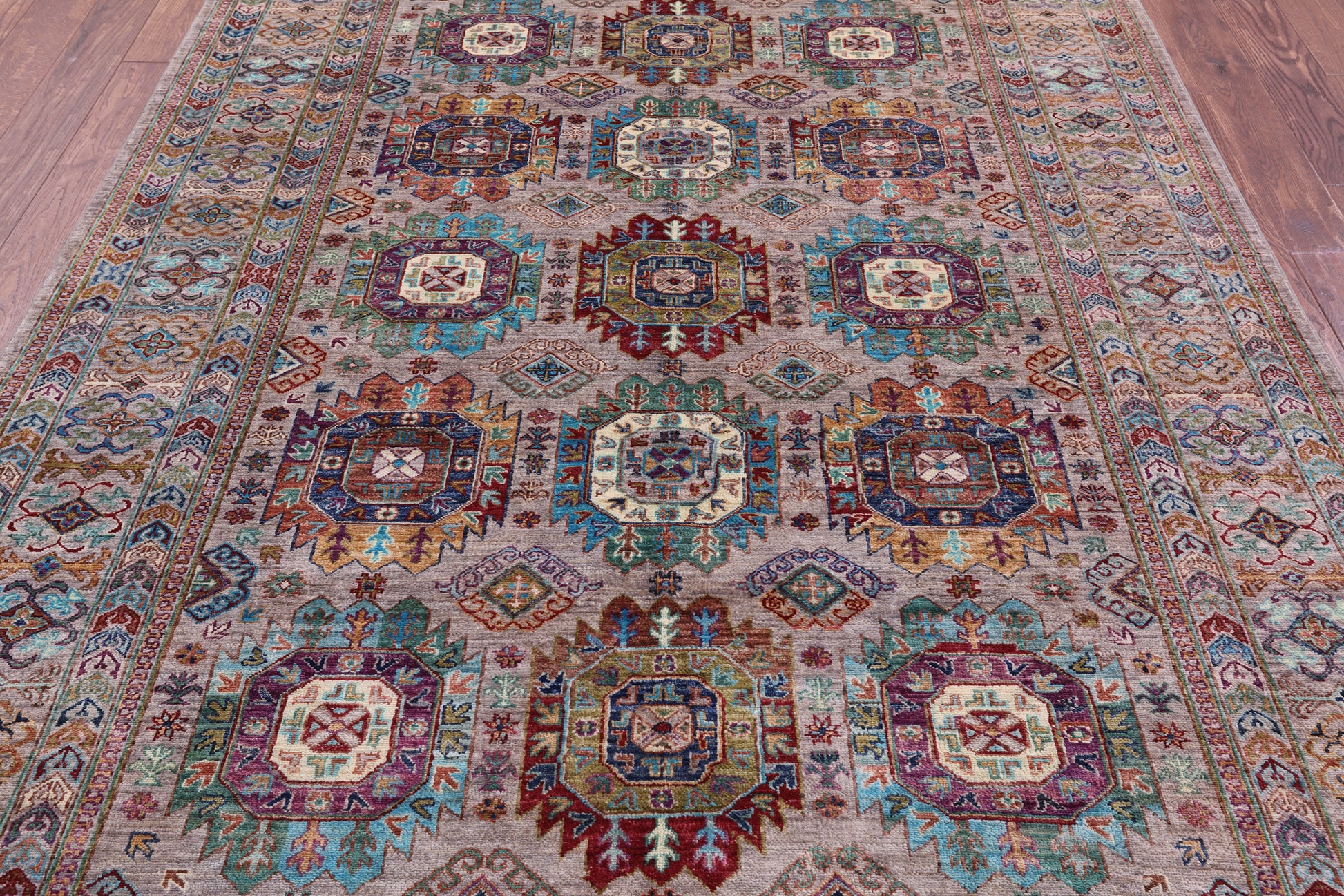 Turkmen Ersari Hand Knotted Wool Rug - 6' 8" X 9' 7" - Golden Nile