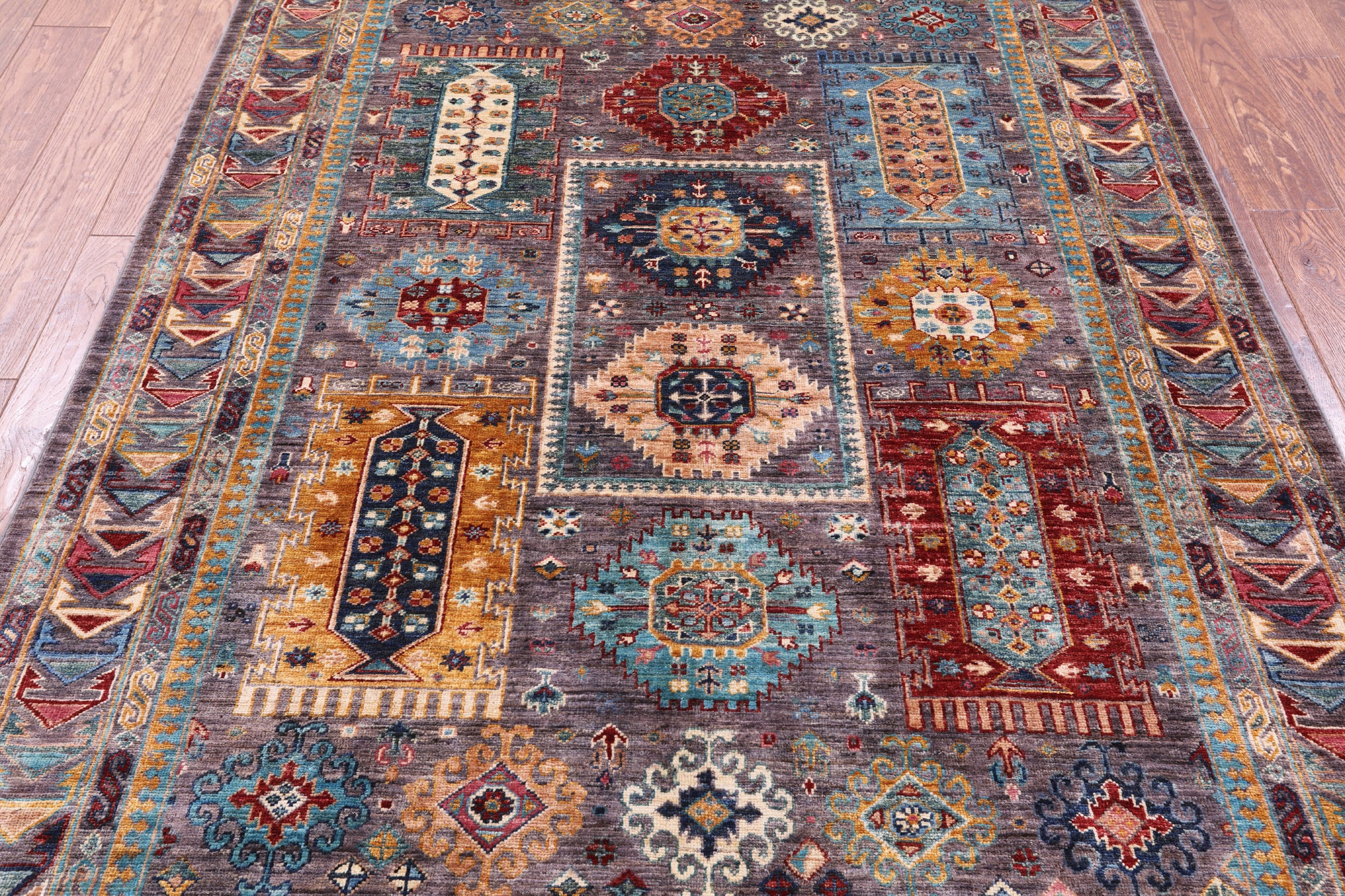 Grey Turkmen Ersari Hand Knotted Wool Rug - 5' 1" X 6' 11" - Golden Nile