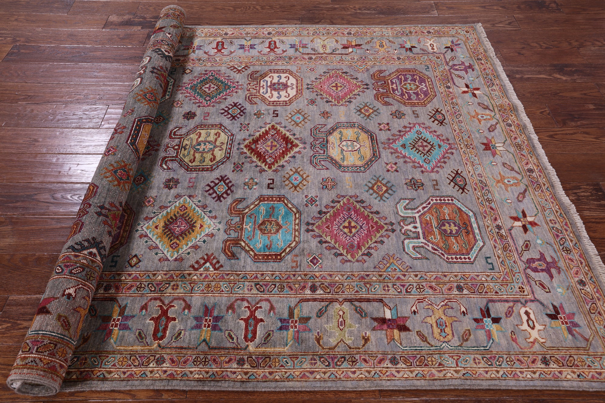 Turkmen Ersari Hand Knotted Wool Rug - 5' 0" X 6' 10" - Golden Nile