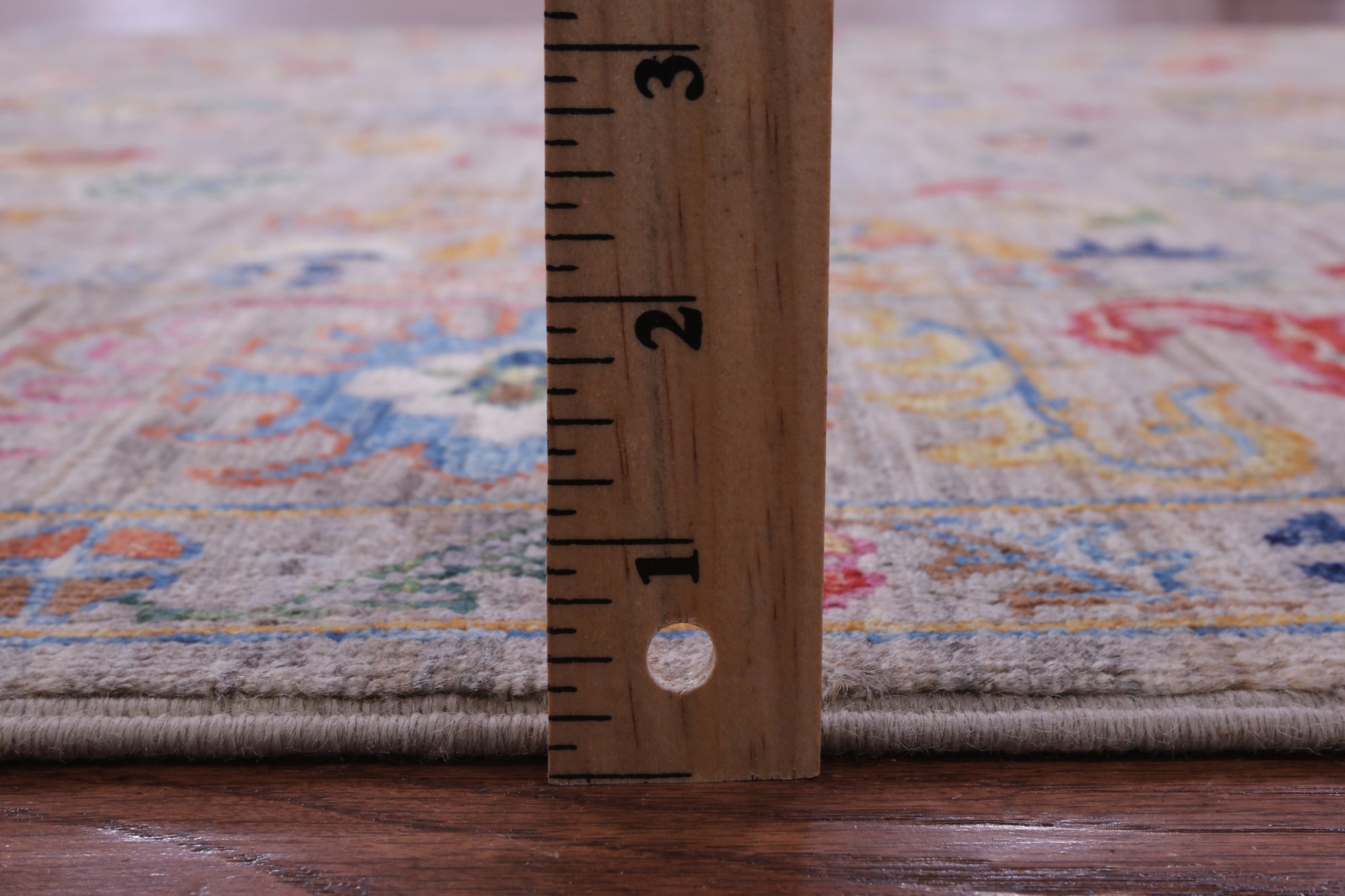 Peshawar Hand Knotted Wool Rug - 5' 5" X 7' 10" - Golden Nile