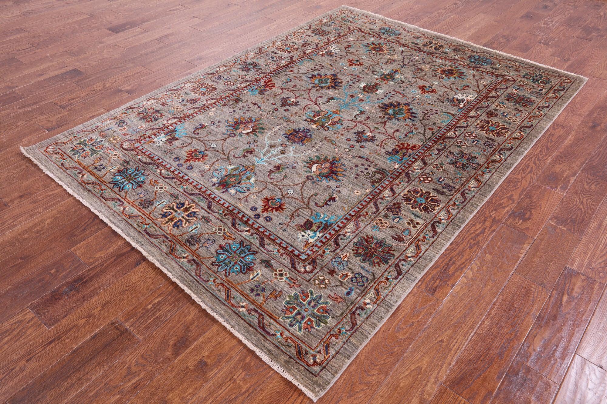Peshawar Hand Knotted Wool Rug - 5' 9" X 8' 0" - Golden Nile