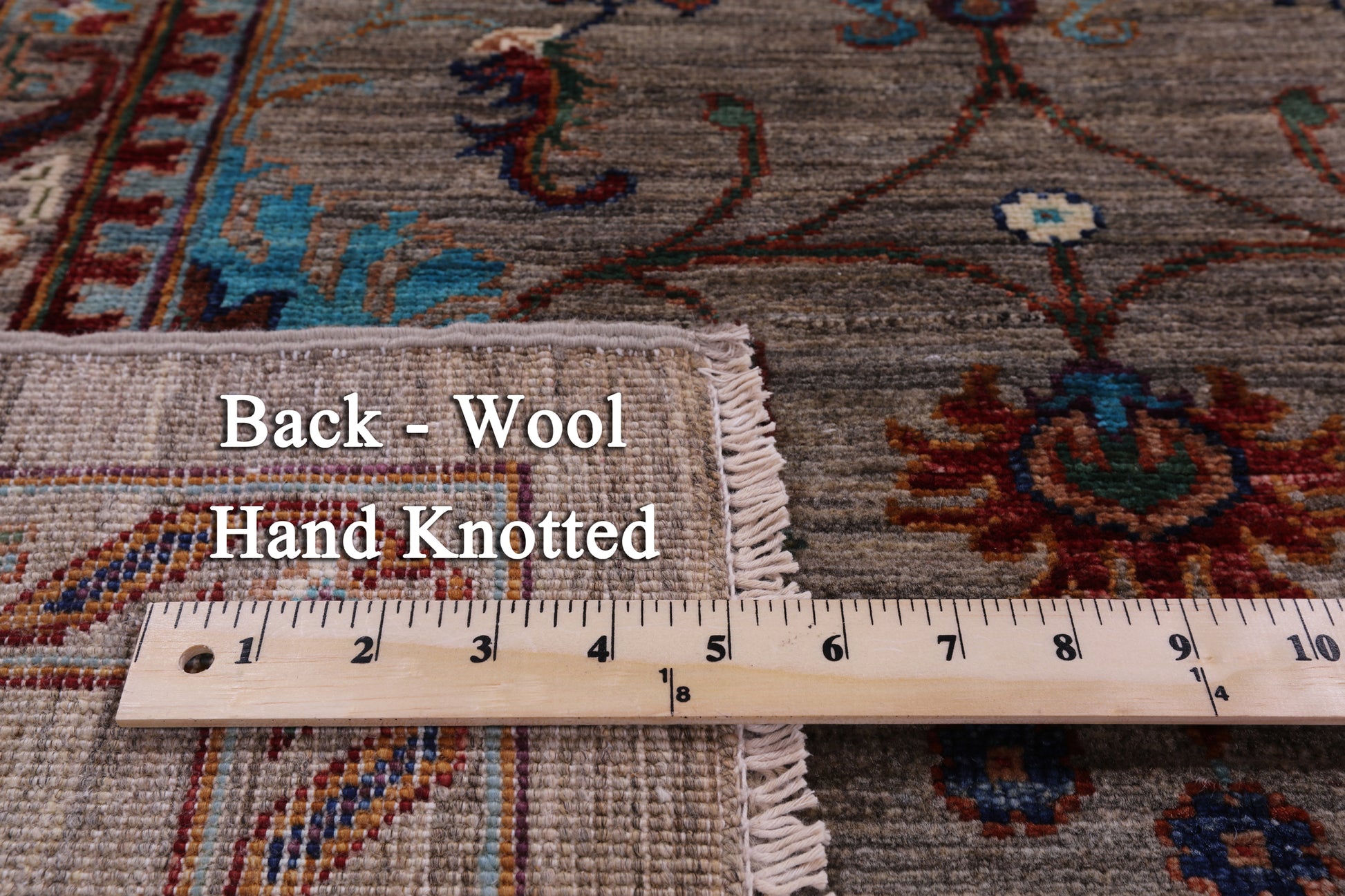 Peshawar Hand Knotted Wool Rug - 5' 9" X 8' 0" - Golden Nile