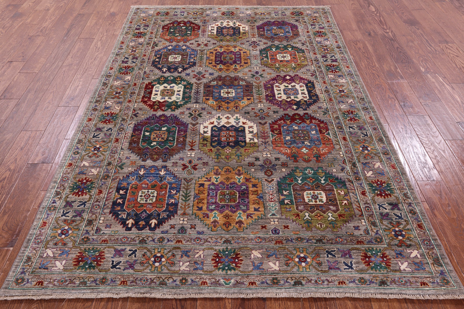 Turkmen Ersari Hand Knotted Wool Rug - 5' 7" X 8' 2" - Golden Nile
