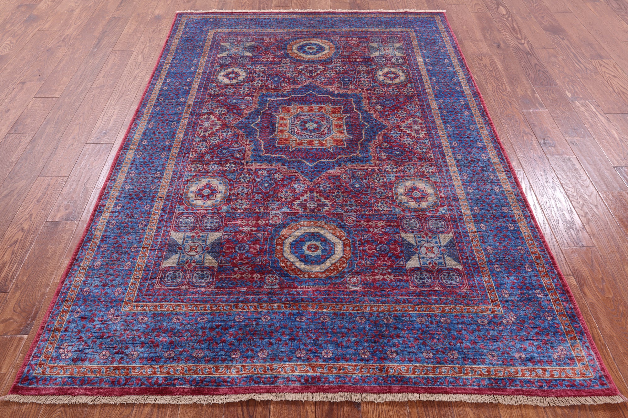 Geometric Persian Mamluk Hand Knotted Wool Rug - 5' 7" X 7' 10" - Golden Nile