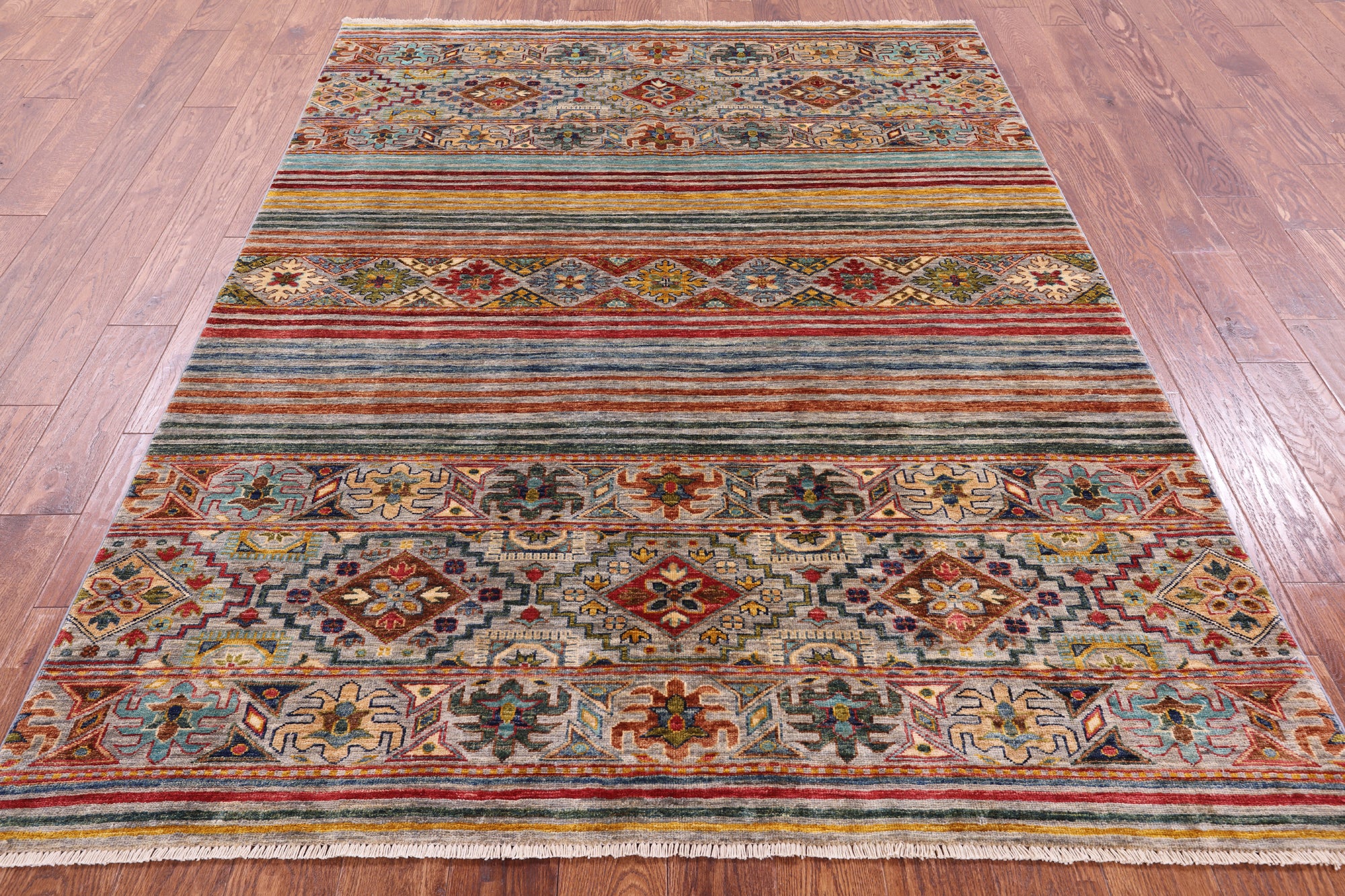 Khorjin Persian Gabbeh Hand Knotted Wool Rug - 5' 7" X 7' 5" - Golden Nile
