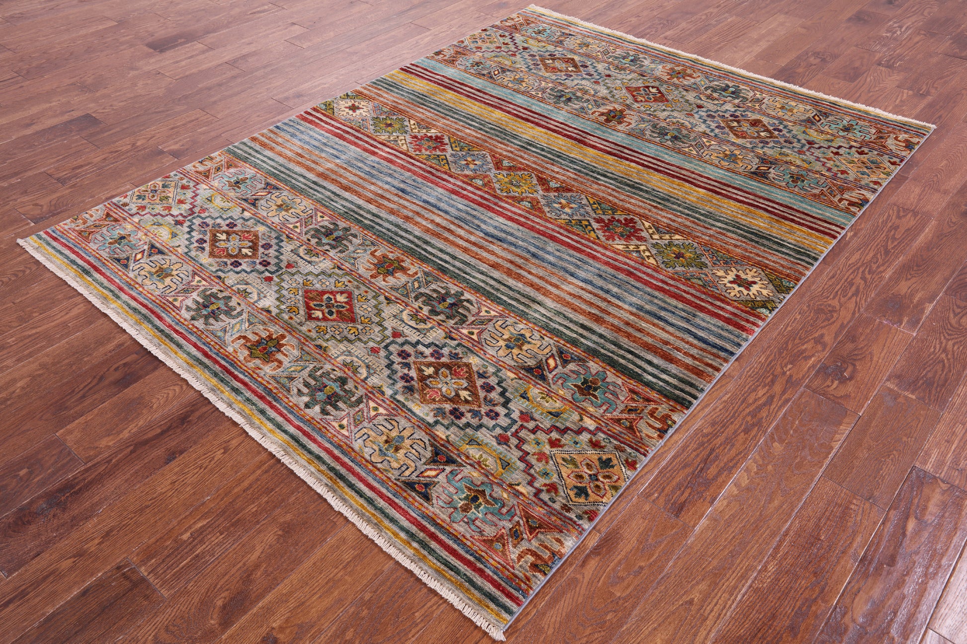 Khorjin Persian Gabbeh Hand Knotted Wool Rug - 5' 7" X 7' 5" - Golden Nile