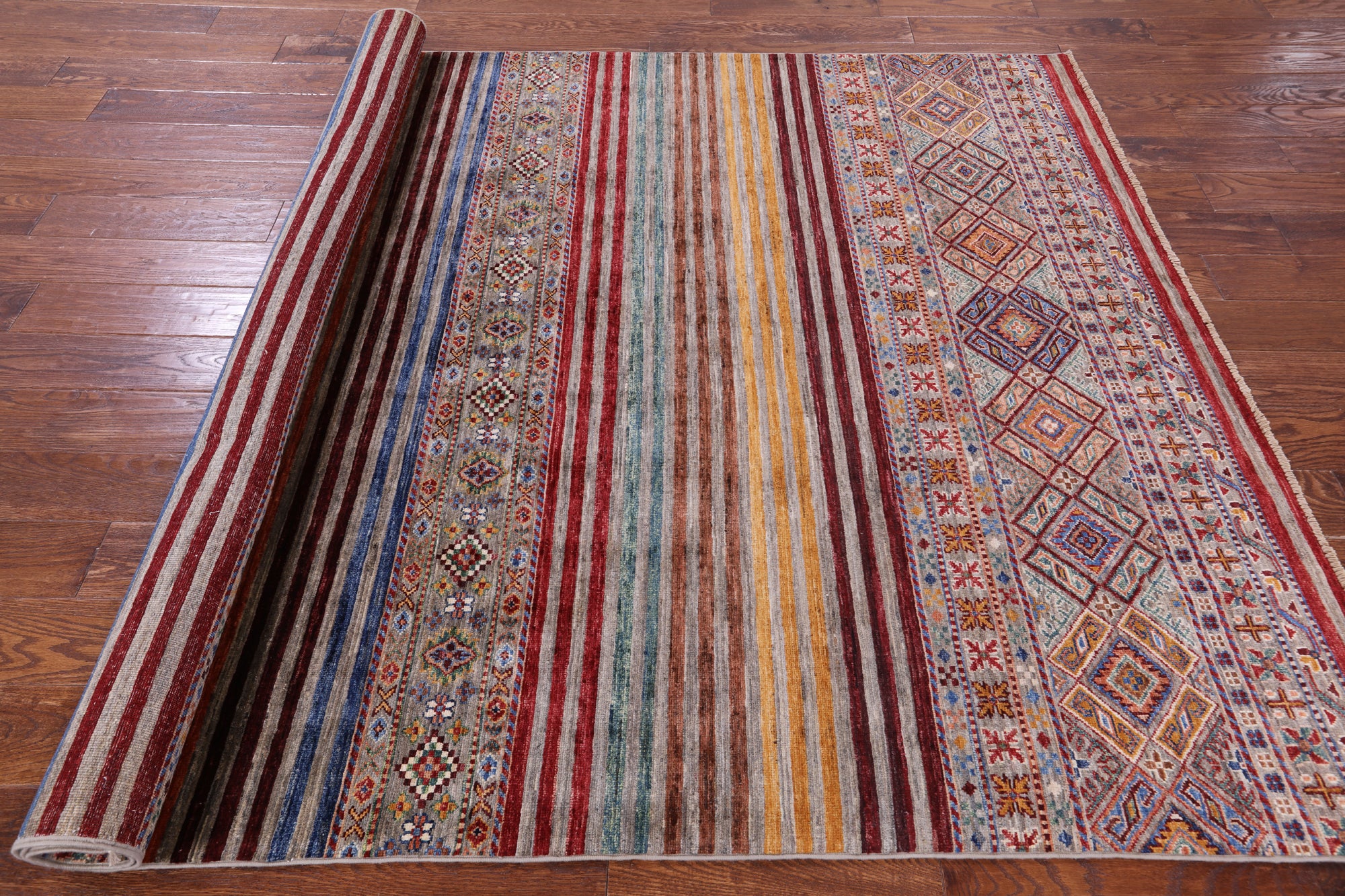 Khorjin Persian Gabbeh Hand Knotted Wool Rug - 5' 10" X 8' 0" - Golden Nile