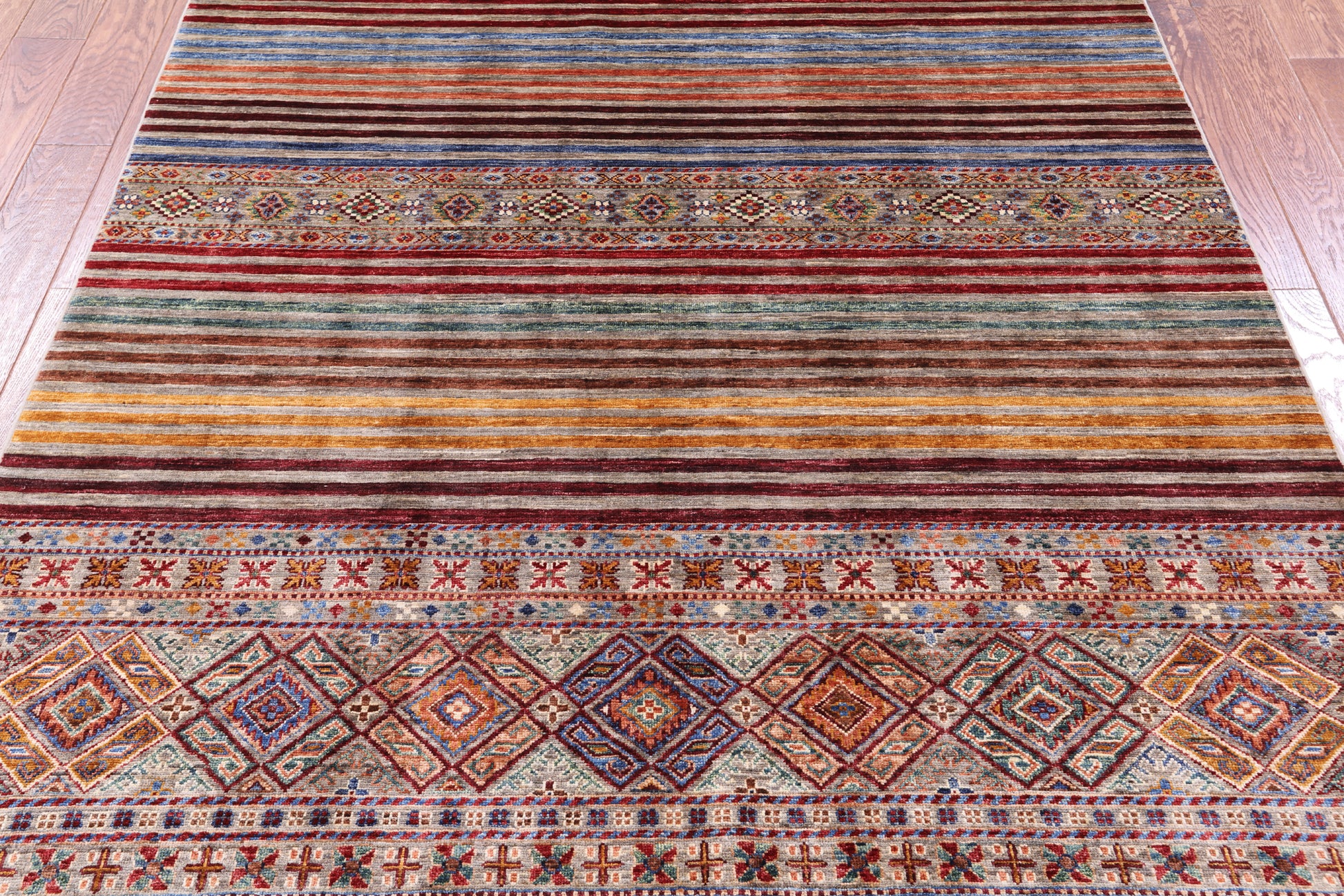 Khorjin Persian Gabbeh Hand Knotted Wool Rug - 5' 10" X 8' 0" - Golden Nile