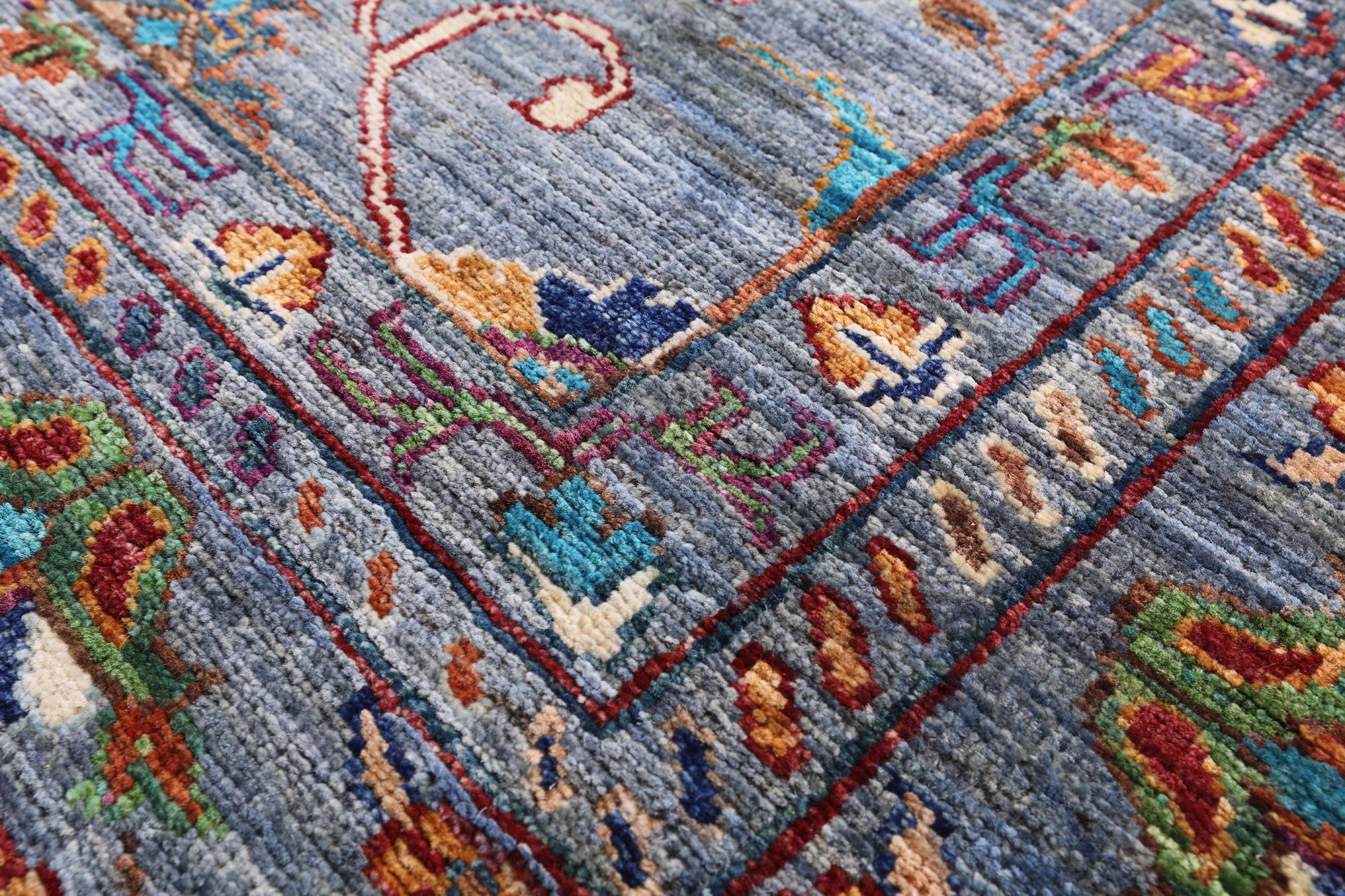 Peshawar Handmade Wool Rug - 5' 11" X 7' 11" - Golden Nile