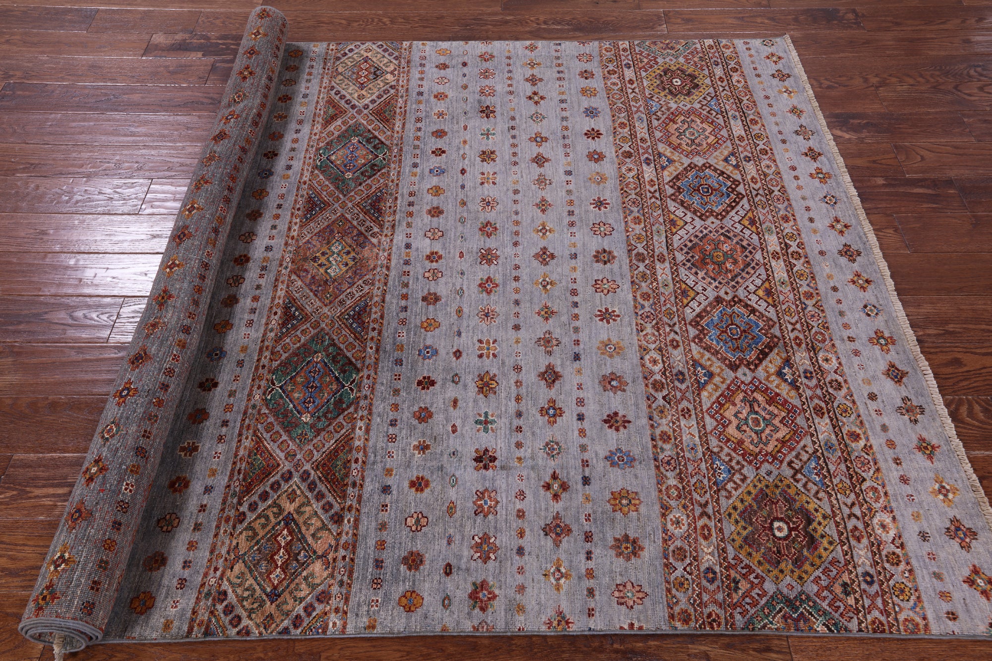 Grey Khorjin Persian Gabbeh Hand Knotted Wool Rug - 5' 7" X 7' 11" - Golden Nile