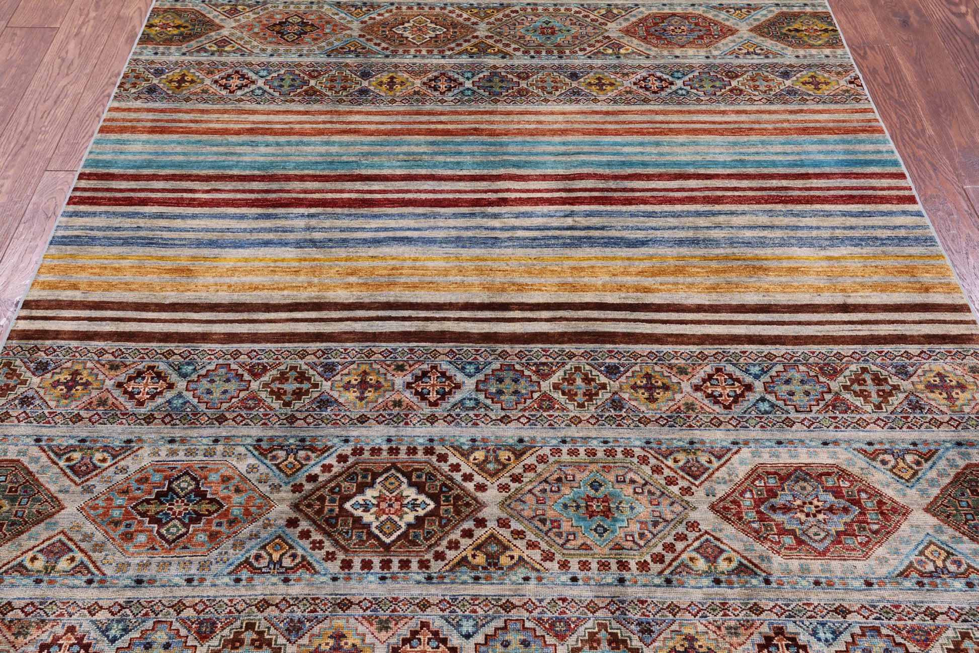 Khorjin Persian Gabbeh Hand Knotted Wool Rug - 5' 8" X 7' 7" - Golden Nile