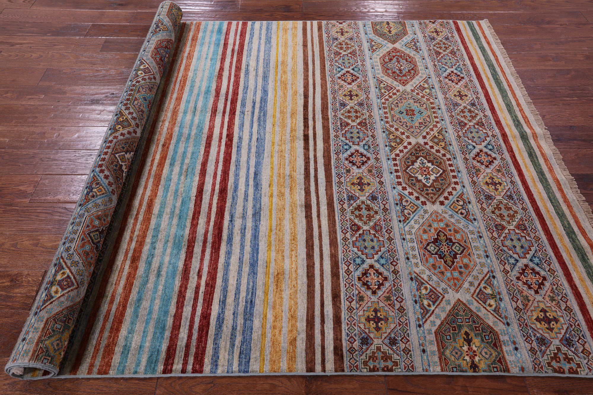 Khorjin Persian Gabbeh Hand Knotted Wool Rug - 5' 8" X 7' 7" - Golden Nile