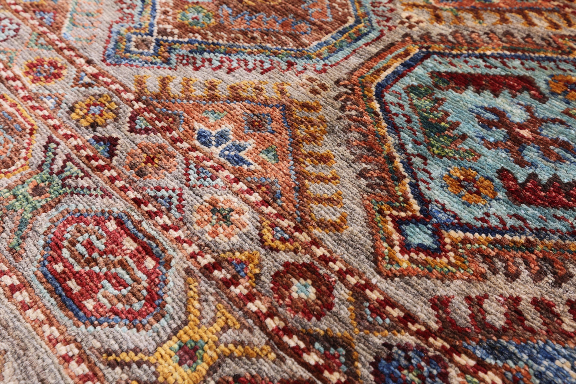 Khorjin Persian Gabbeh Hand Knotted Wool Rug - 5' 9" X 8' 0" - Golden Nile