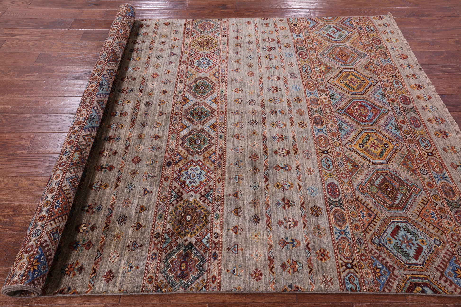 Khorjin Persian Gabbeh Hand Knotted Wool Rug - 5' 9" X 8' 0" - Golden Nile