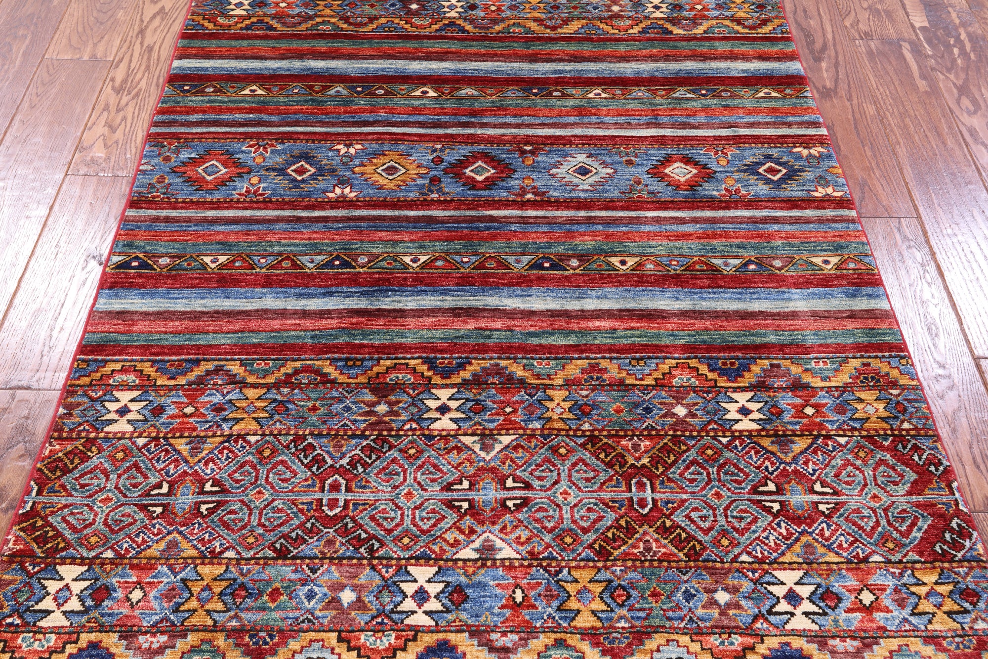 Khorjin Persian Gabbeh Hand Knotted Wool Rug - 3' 11" X 5' 10" - Golden Nile