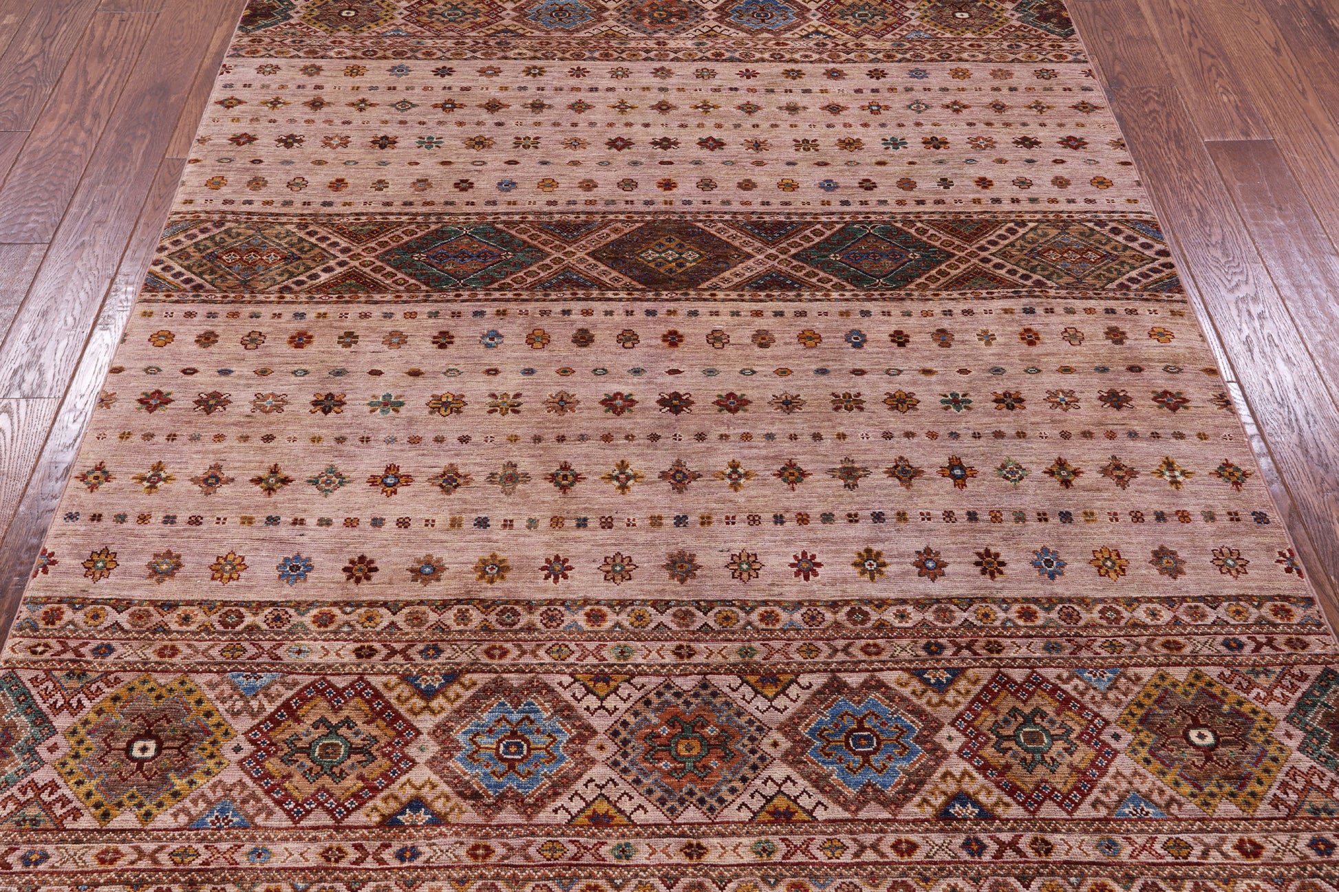 Khorjin Persian Gabbeh Handmade Wool Rug - 5' 8" X 7' 9" - Golden Nile