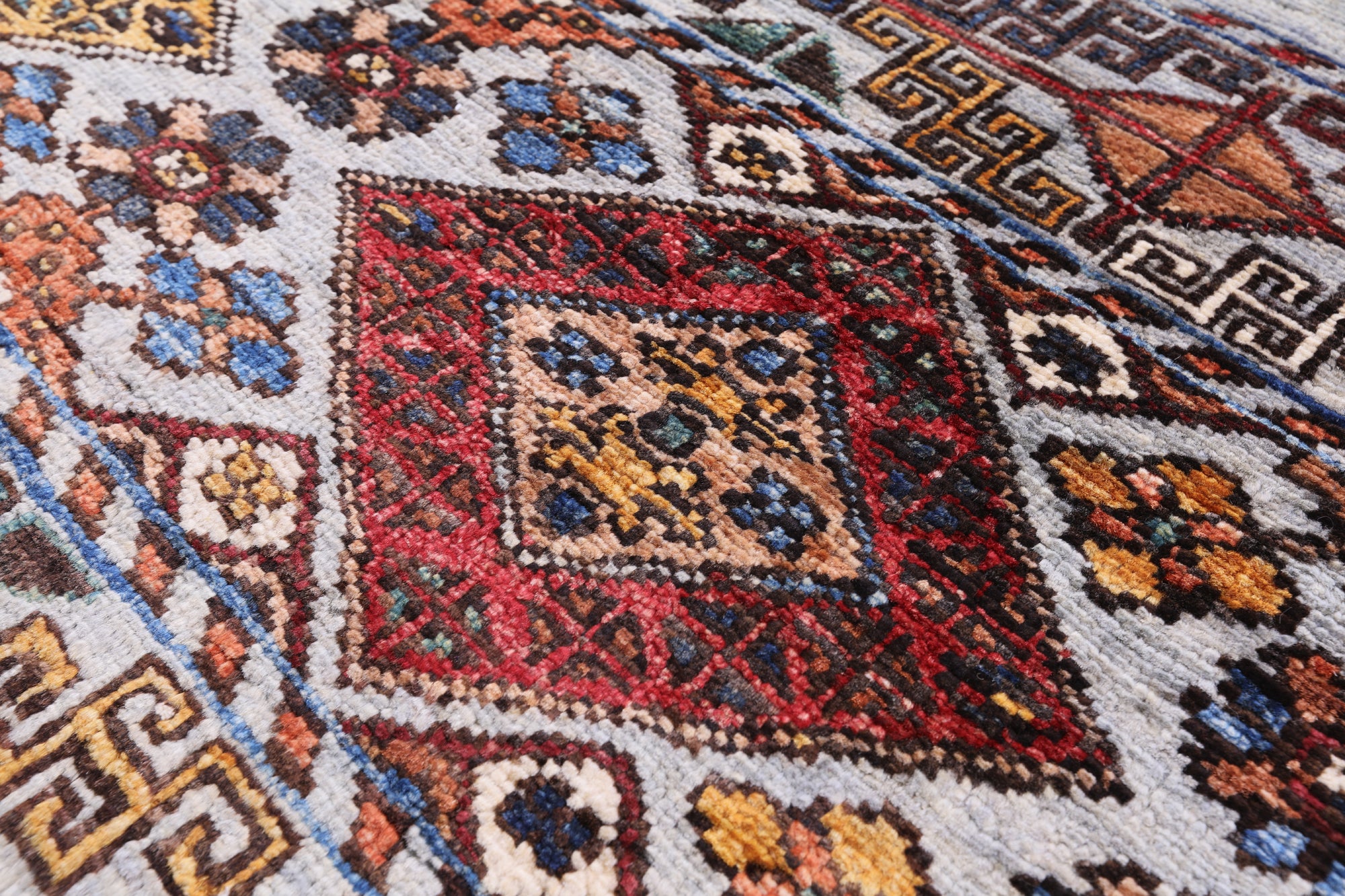 Khorjin Persian Gabbeh Hand Knotted Wool Rug - 3' 11" X 5' 9" - Golden Nile