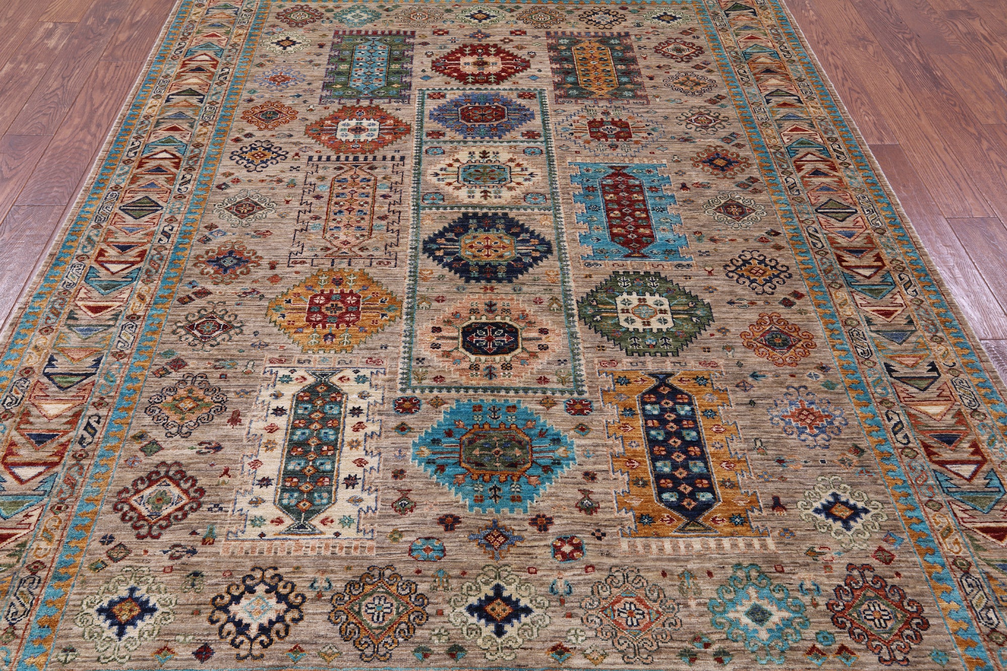 Turkmen Ersari Hand Knotted Wool Rug - 6' 9" X 9' 6" - Golden Nile