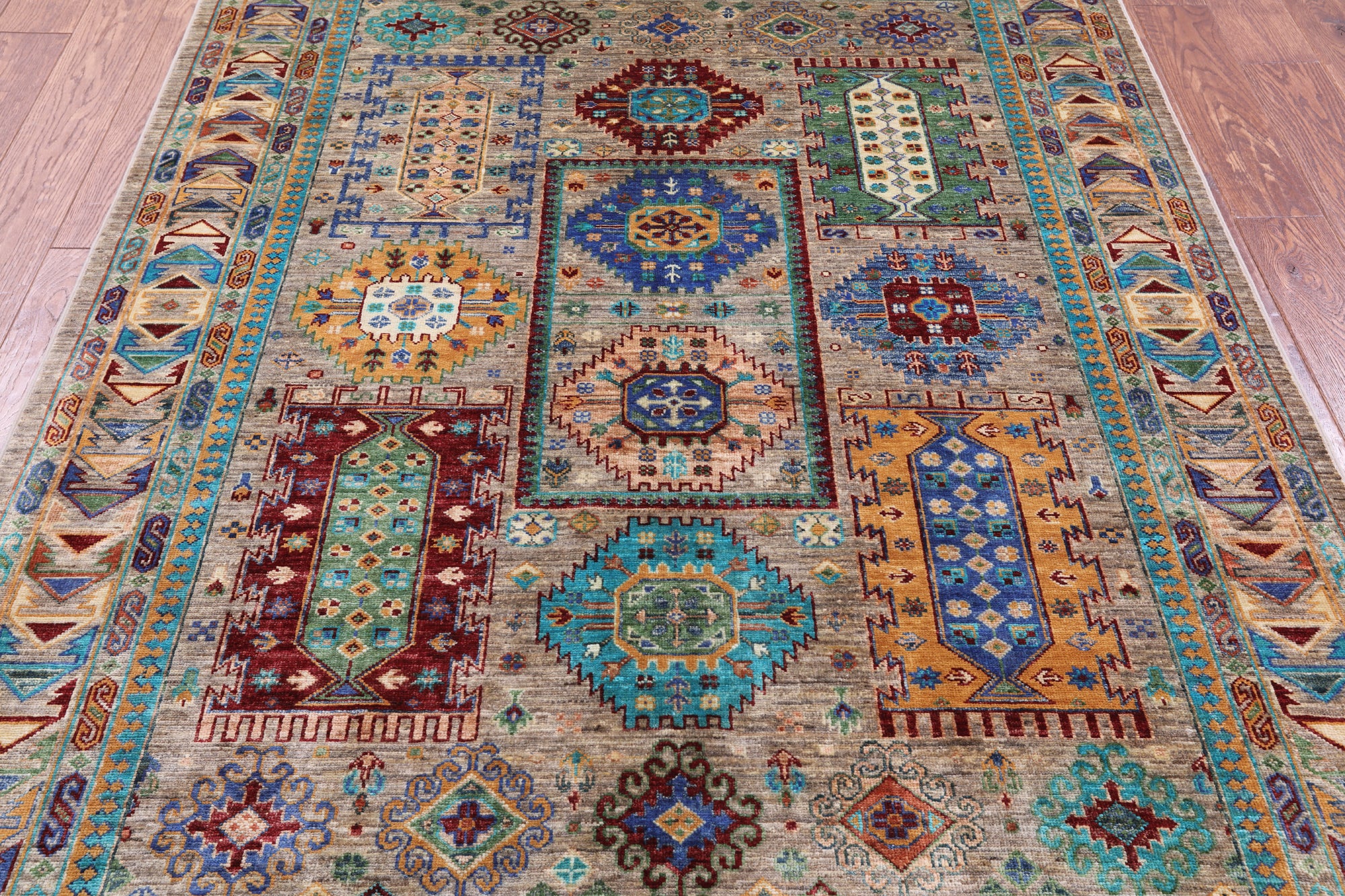Turkmen Ersari Hand Knotted Wool Rug - 5' 2" X 6' 10" - Golden Nile