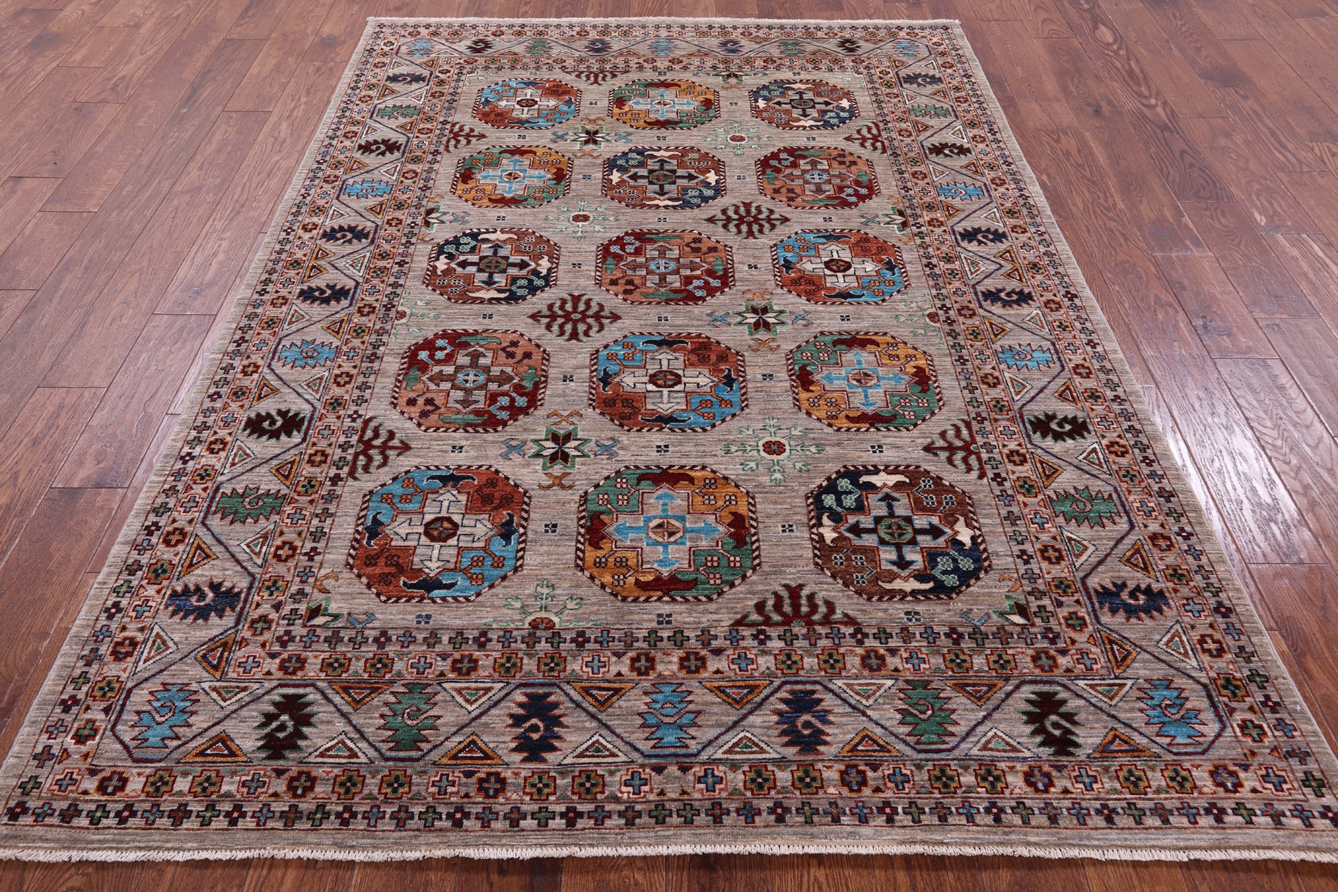 Turkmen Ersari Hand Knotted Wool Rug - 5' 7" X 8' 0" - Golden Nile