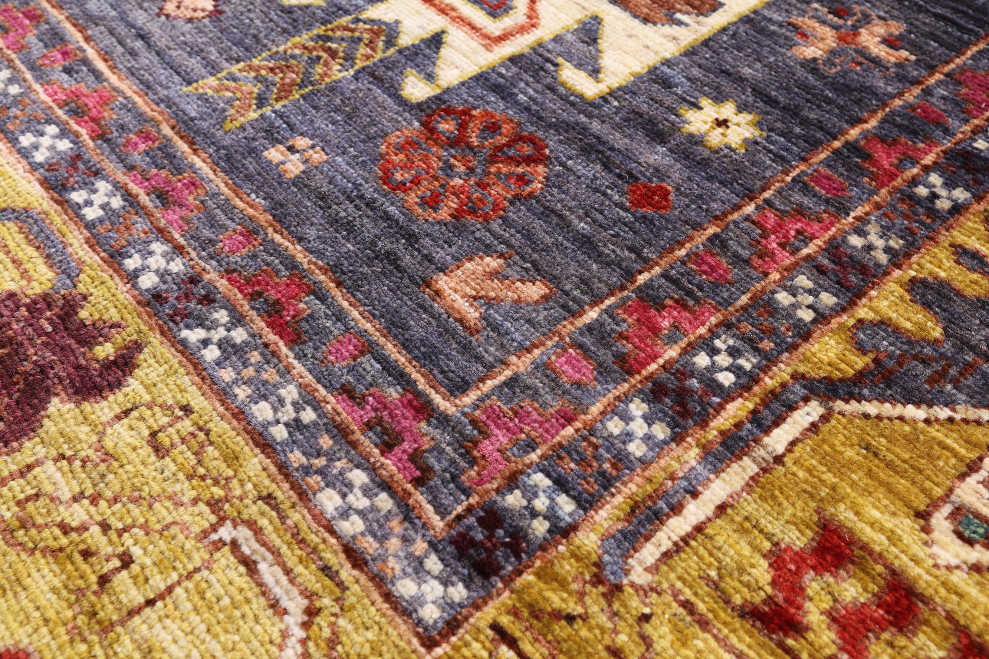 Persian Fine Serapi Hand Knotted Wool Rug - 5' 6" X 8' 2" - Golden Nile