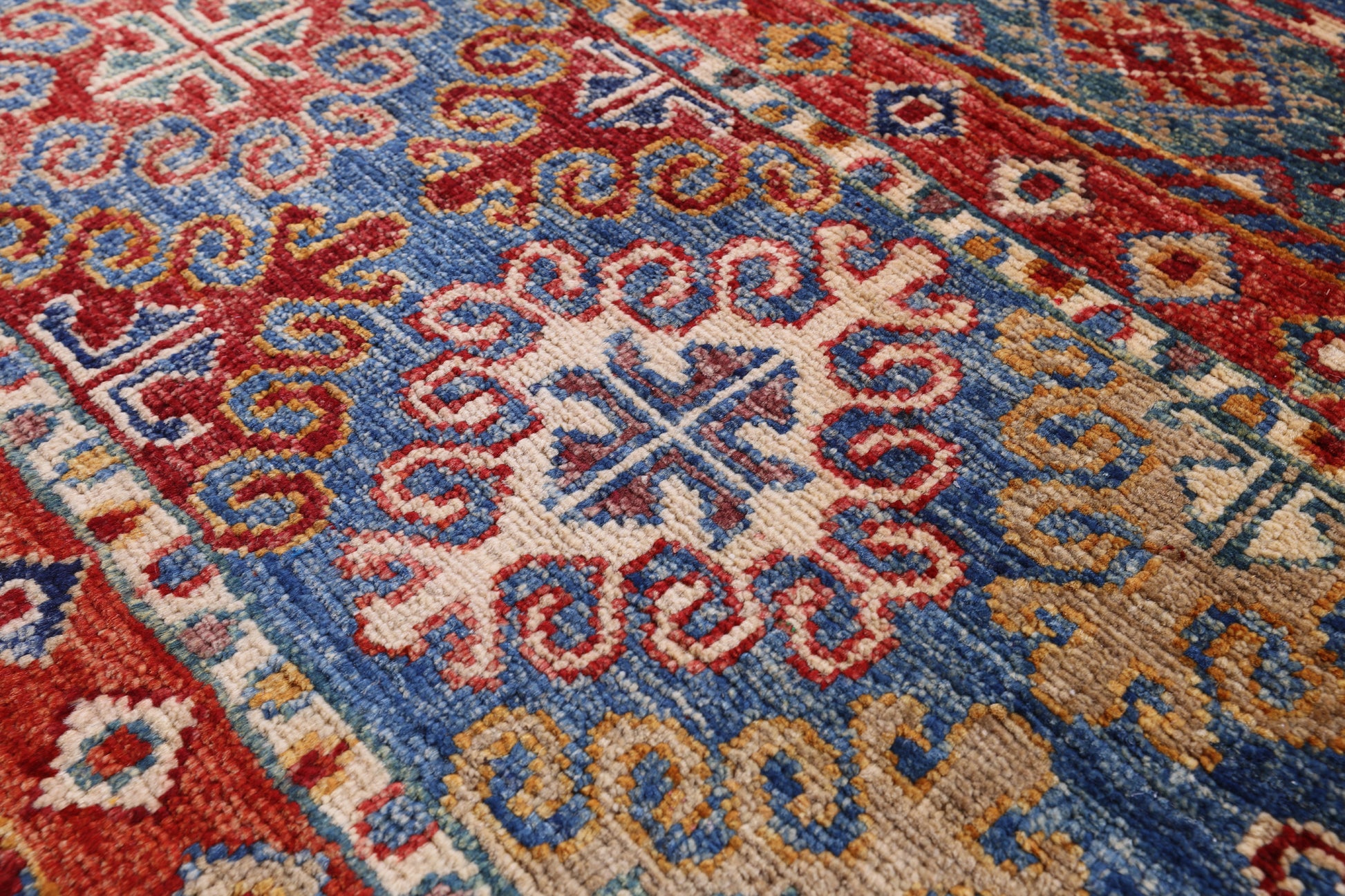 Khorjin Persian Gabbeh Hand Knotted Wool Rug - 4' 0" X 5' 10" - Golden Nile