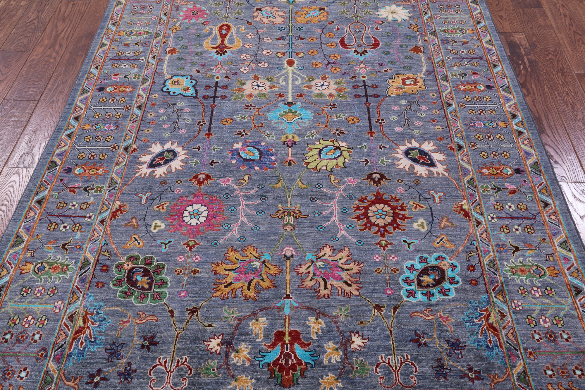 Peshawar Hand Knotted Wool Rug - 5' 7" X 8' 7" - Golden Nile
