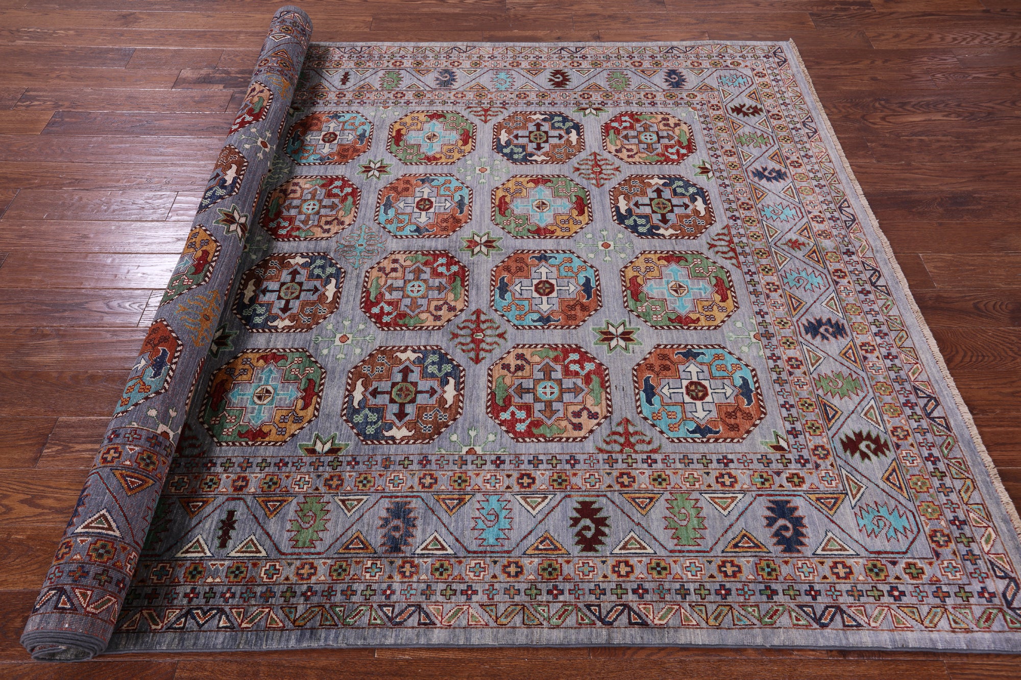 Turkmen Ersari Hand Knotted Wool Rug - 6' 9" X 9' 10" - Golden Nile
