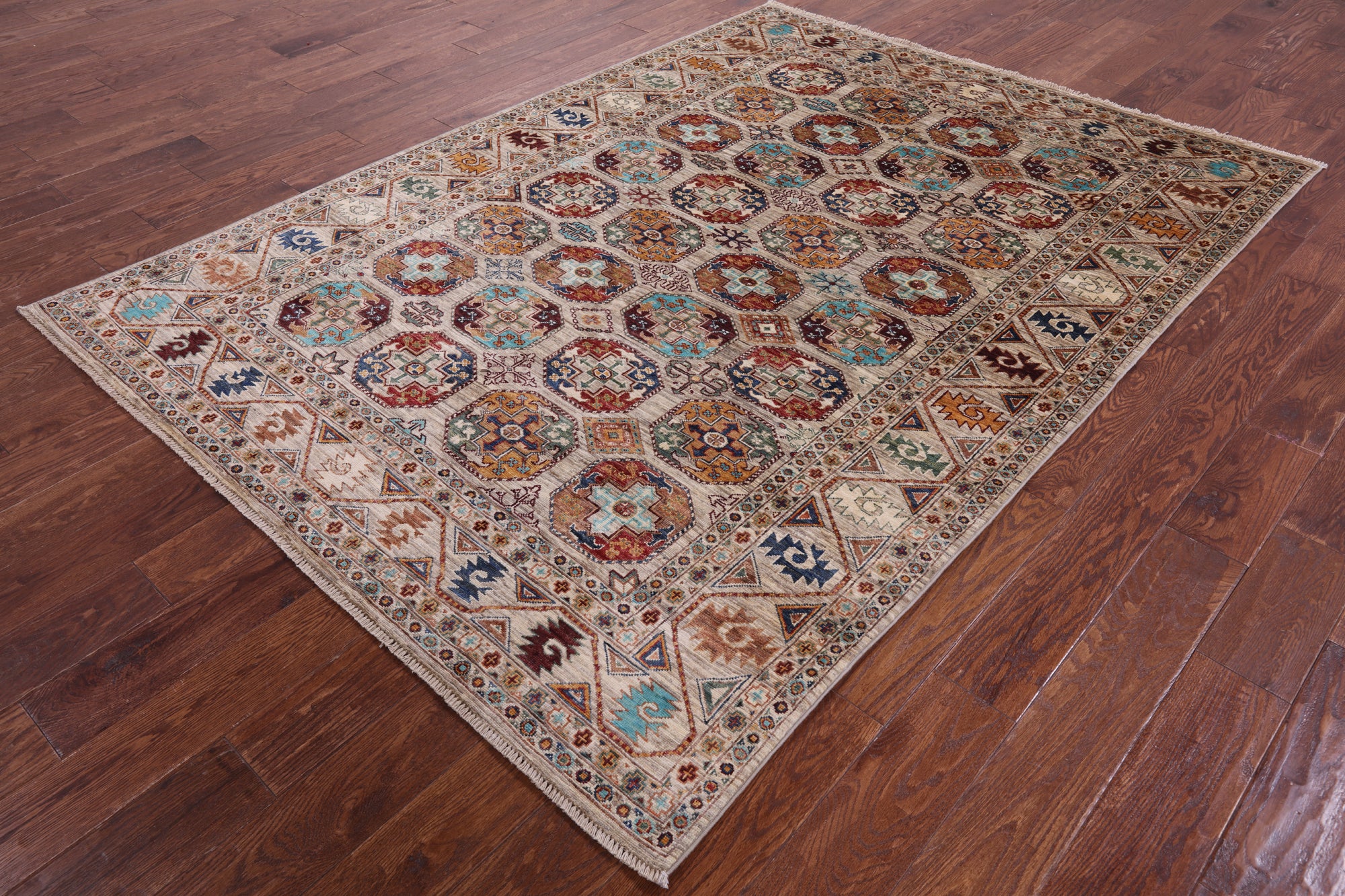 Turkmen Ersari Hand Knotted Wool Rug - 5' 7" X 7' 9" - Golden Nile