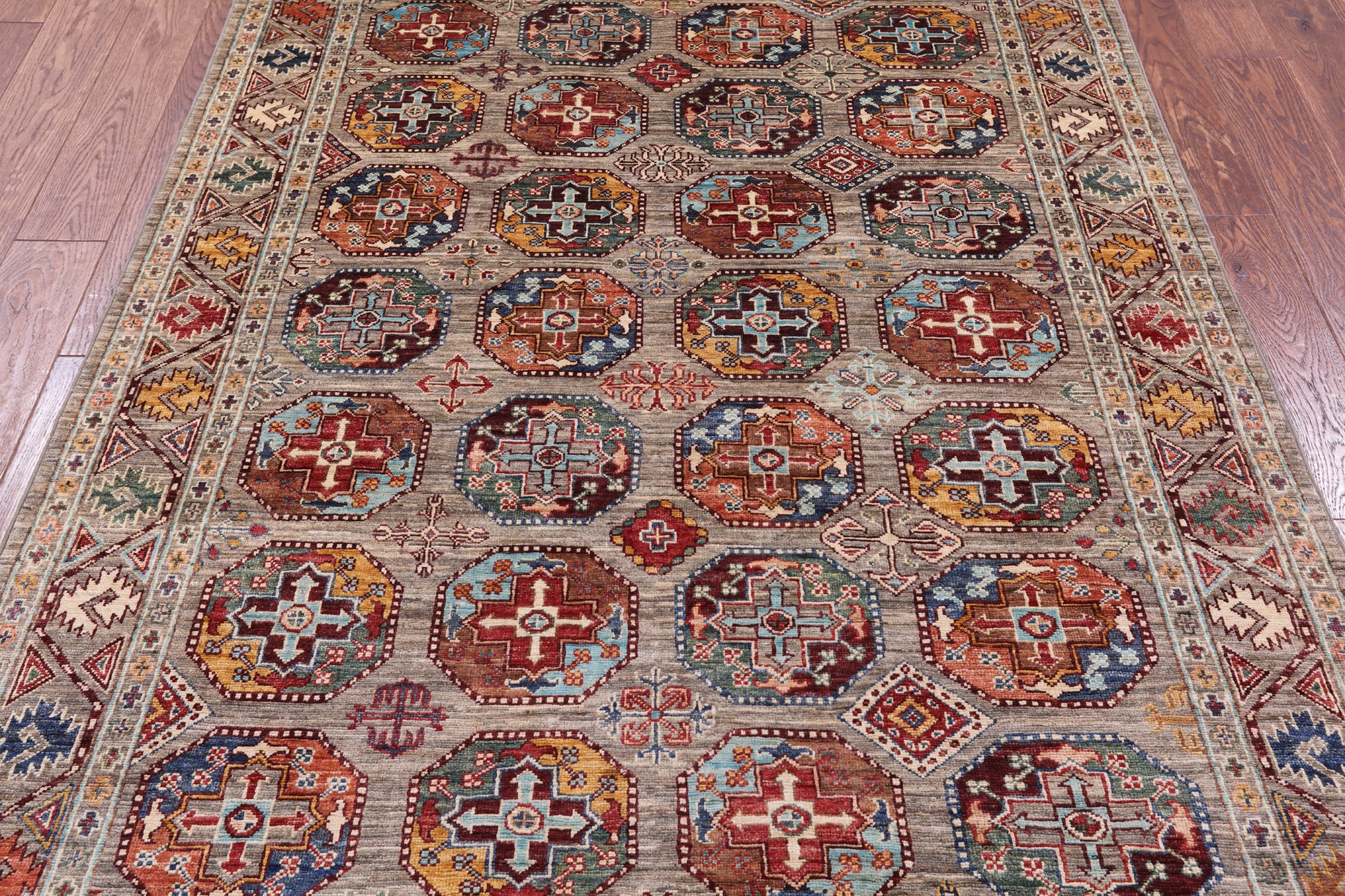 Turkmen Ersari Handmade Wool Rug - 5' 0" X 6' 9" - Golden Nile