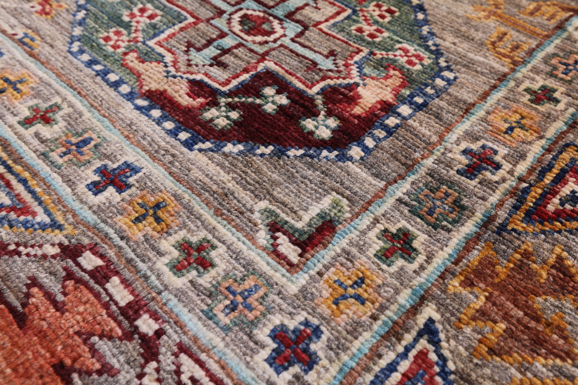 Turkmen Ersari Handmade Wool Rug - 5' 0" X 6' 9" - Golden Nile