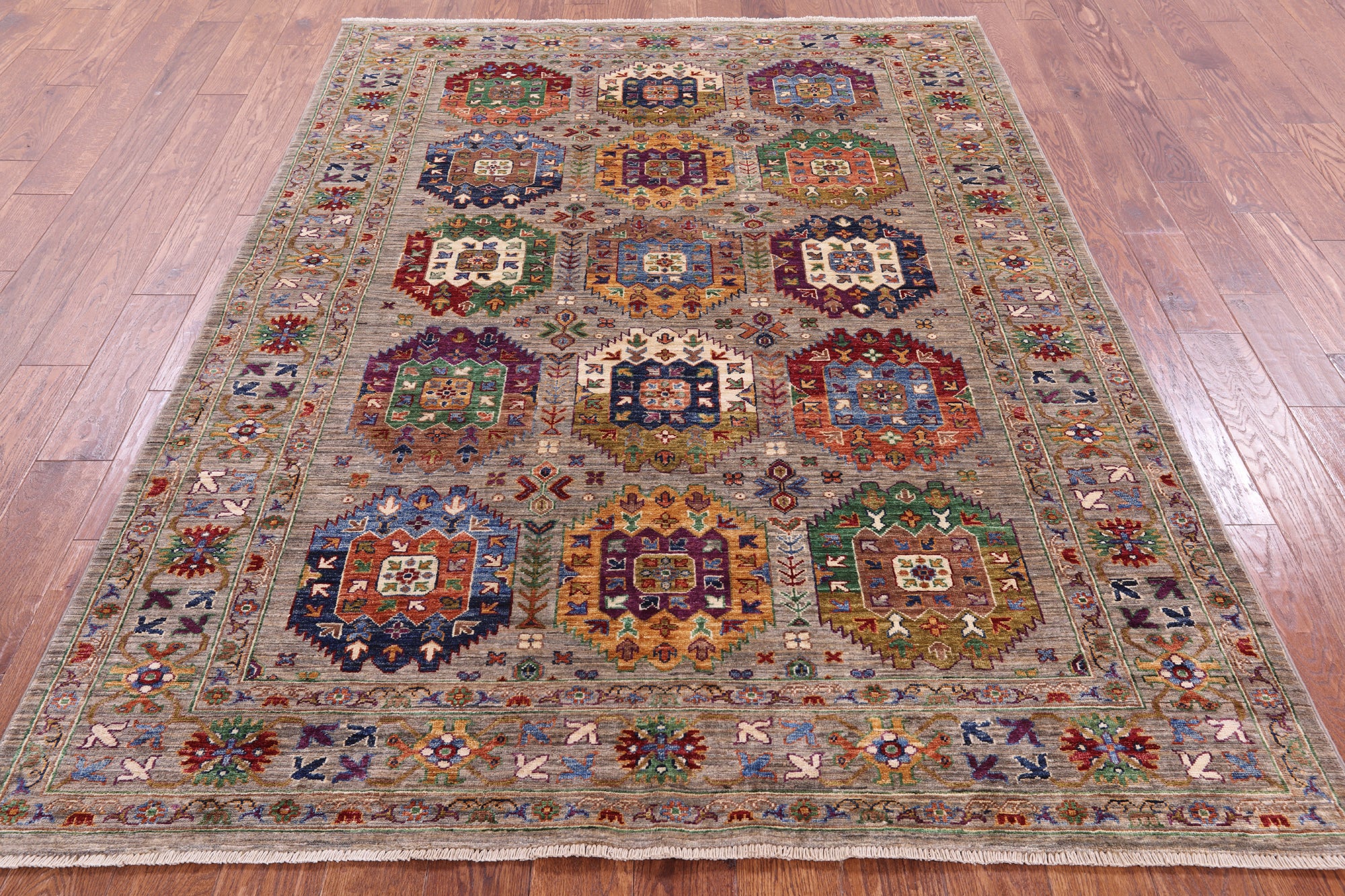 Turkmen Ersari Handmade Wool Rug - 5' 10" X 7' 10" - Golden Nile