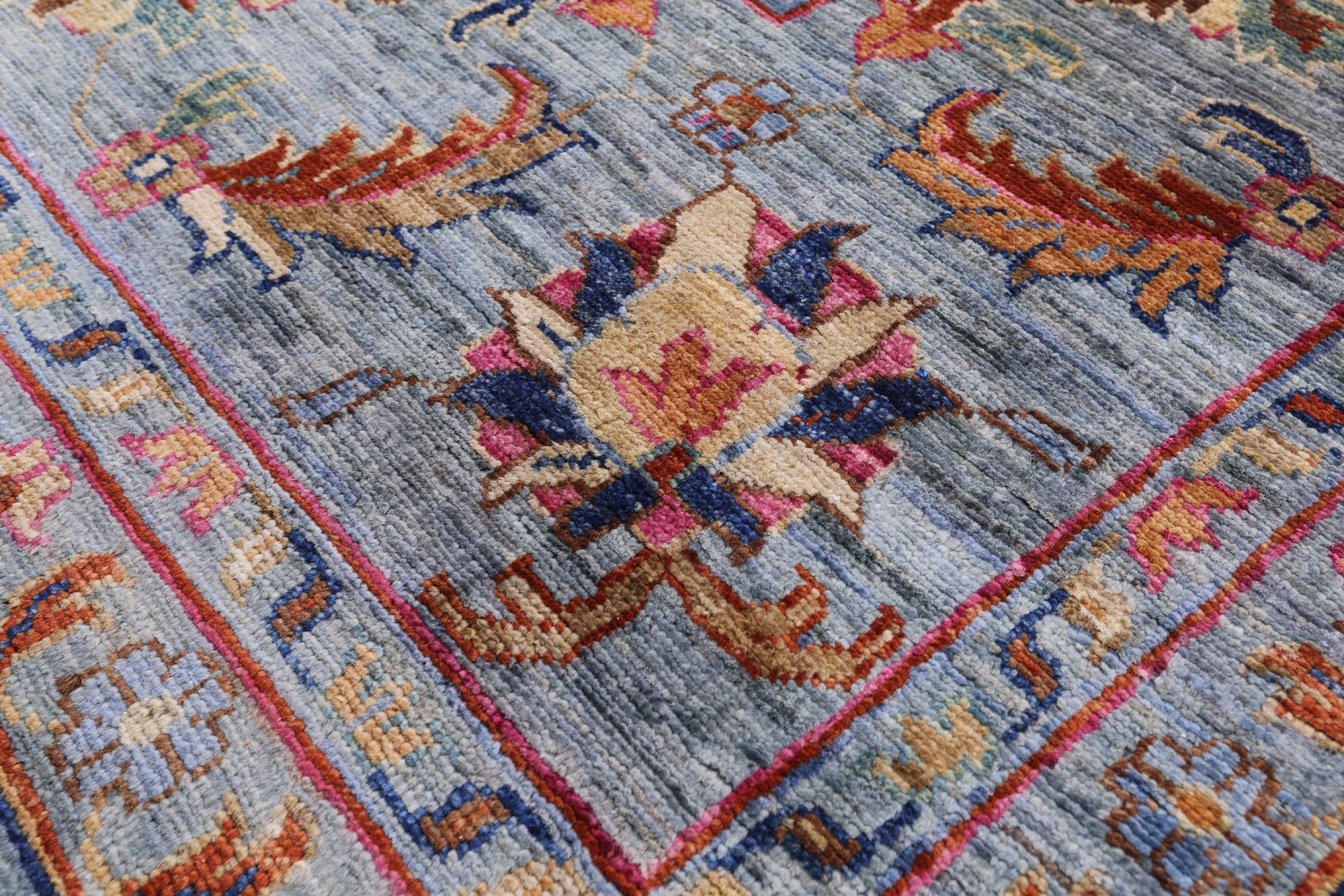 Peshawar Hand Knotted Wool Rug - 8' 1" X 10' 2" - Golden Nile