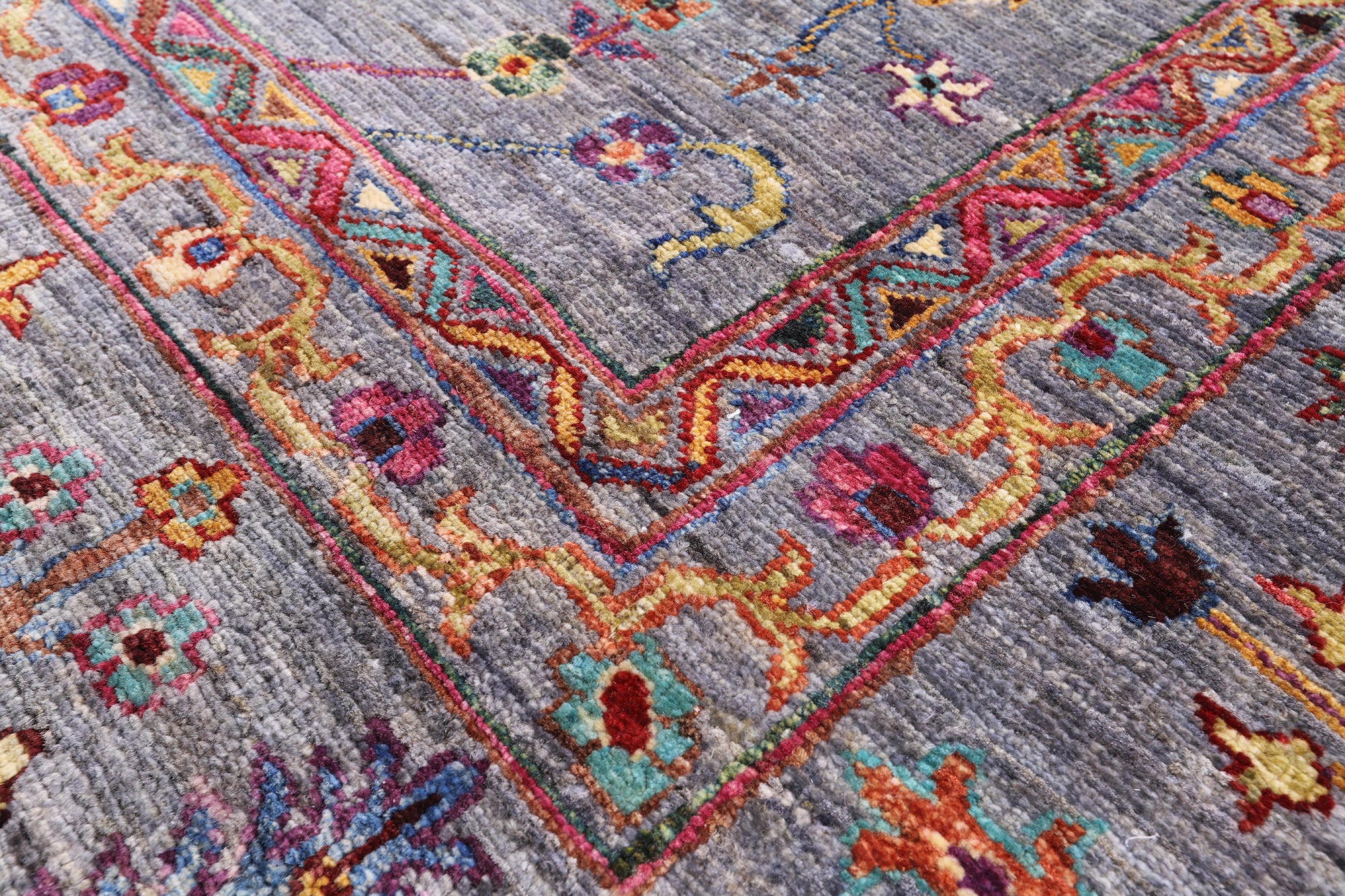 Grey Peshawar Hand Knotted Wool Rug - 6' 8" X 9' 11" - Golden Nile