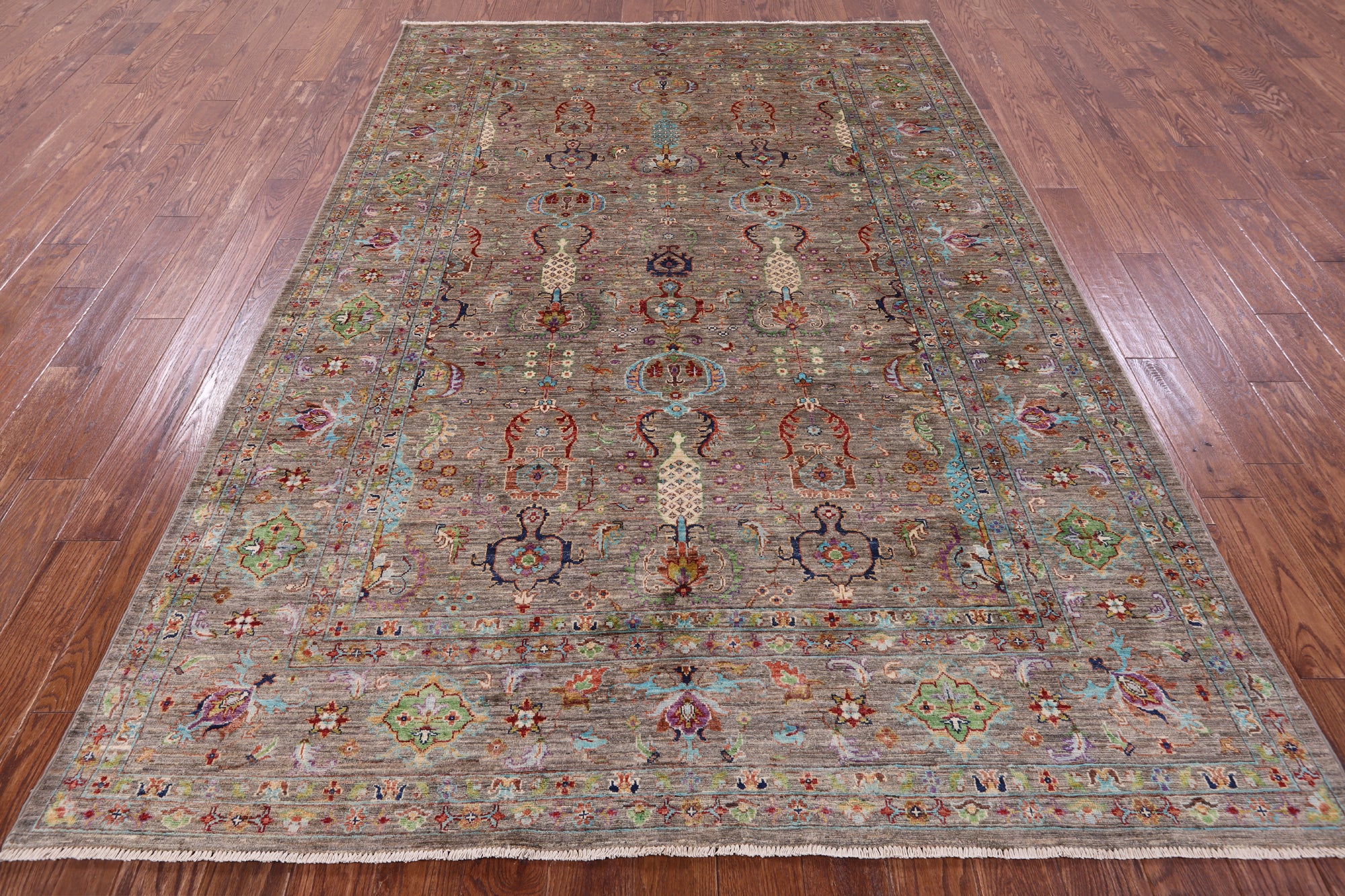 Peshawar Hand Knotted Wool Rug - 6' 9" X 9' 9" - Golden Nile