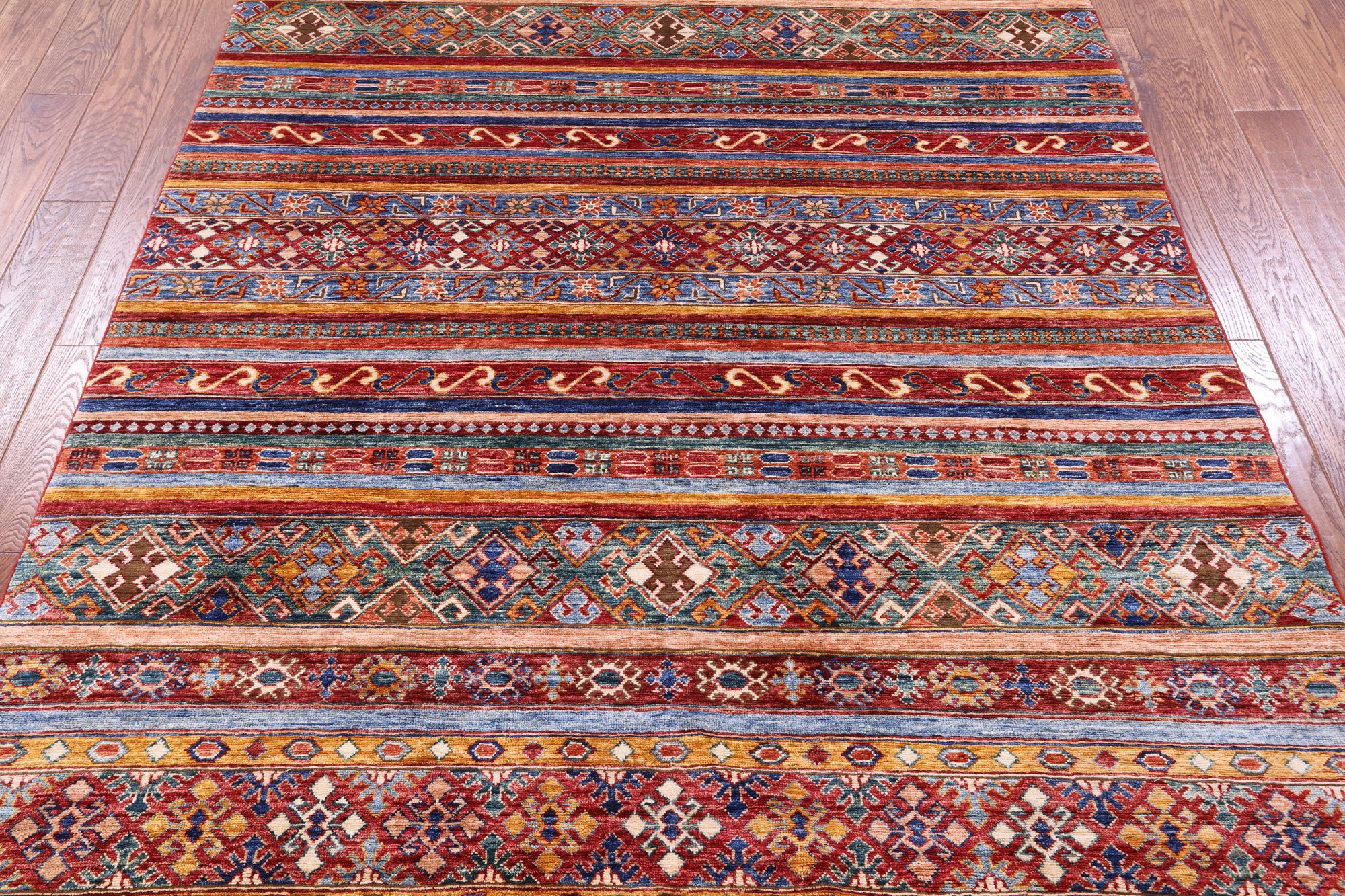 Khorjin Persian Gabbeh Hand Knotted Wool Rug - 5' 10" X 7' 9" - Golden Nile