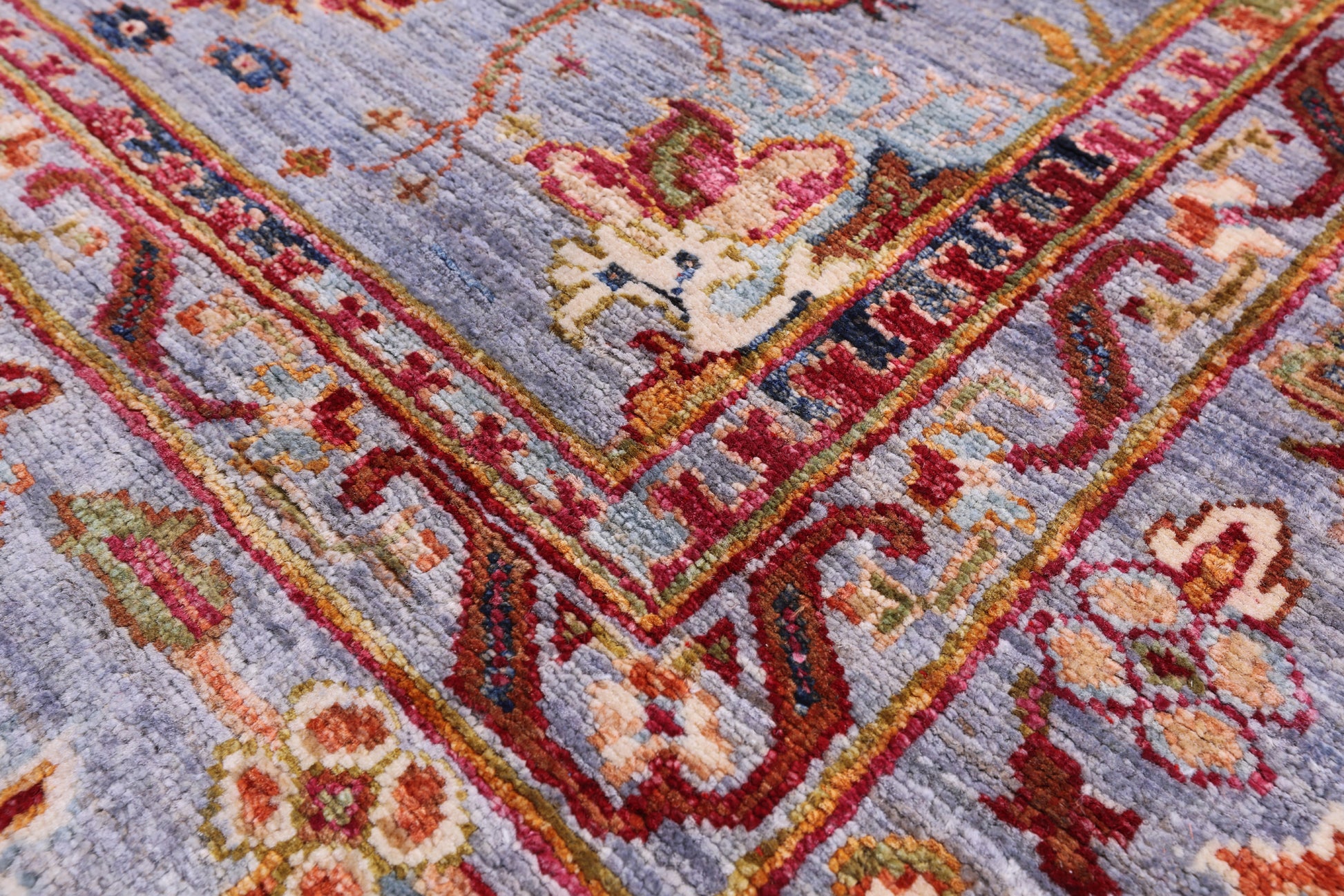 Persian Tabriz Hand Knotted Wool Rug - 5' 7" X 7' 10" - Golden Nile