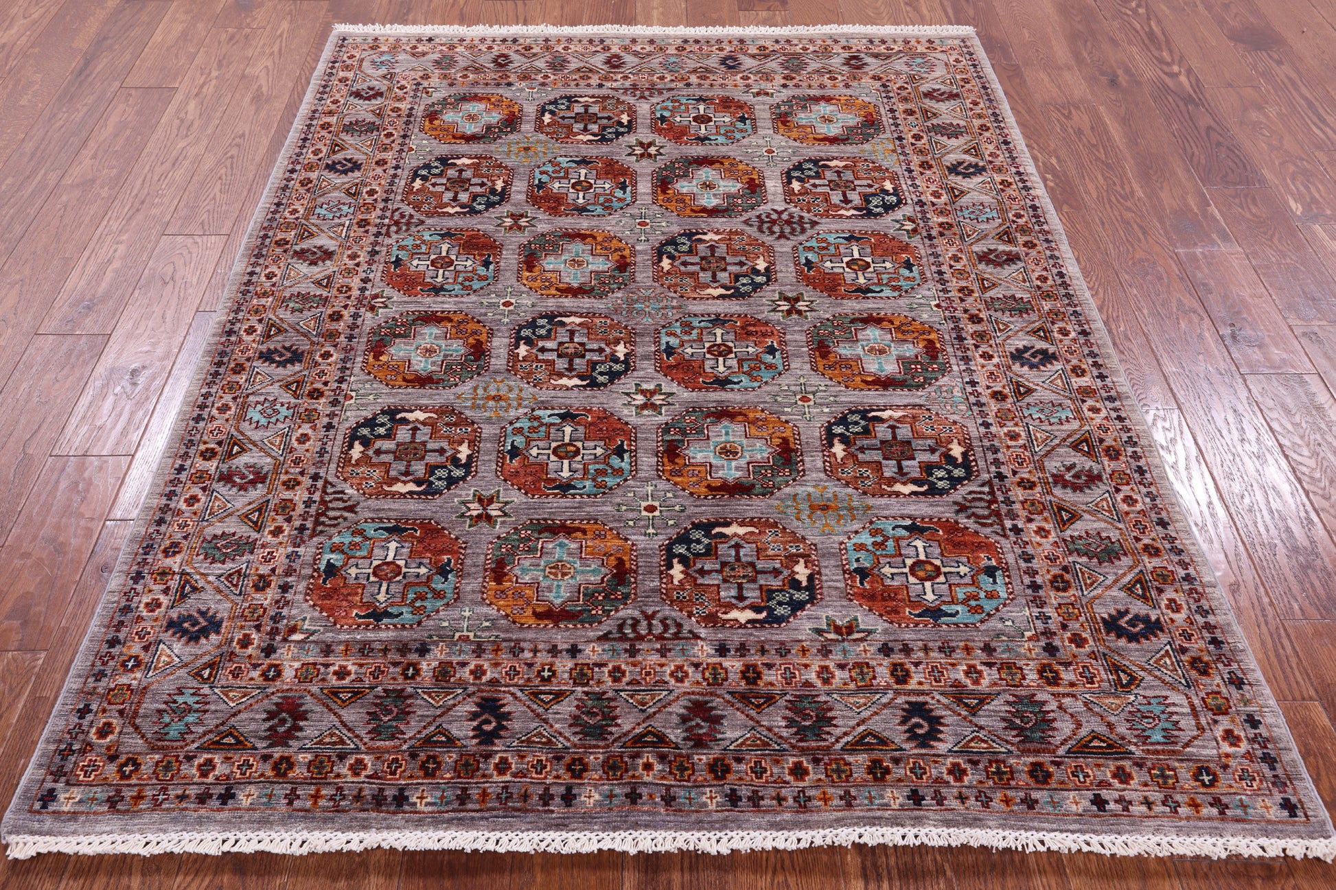 Grey Turkmen Ersari Hand Knotted Wool Rug - 5' 1" X 6' 6" - Golden Nile