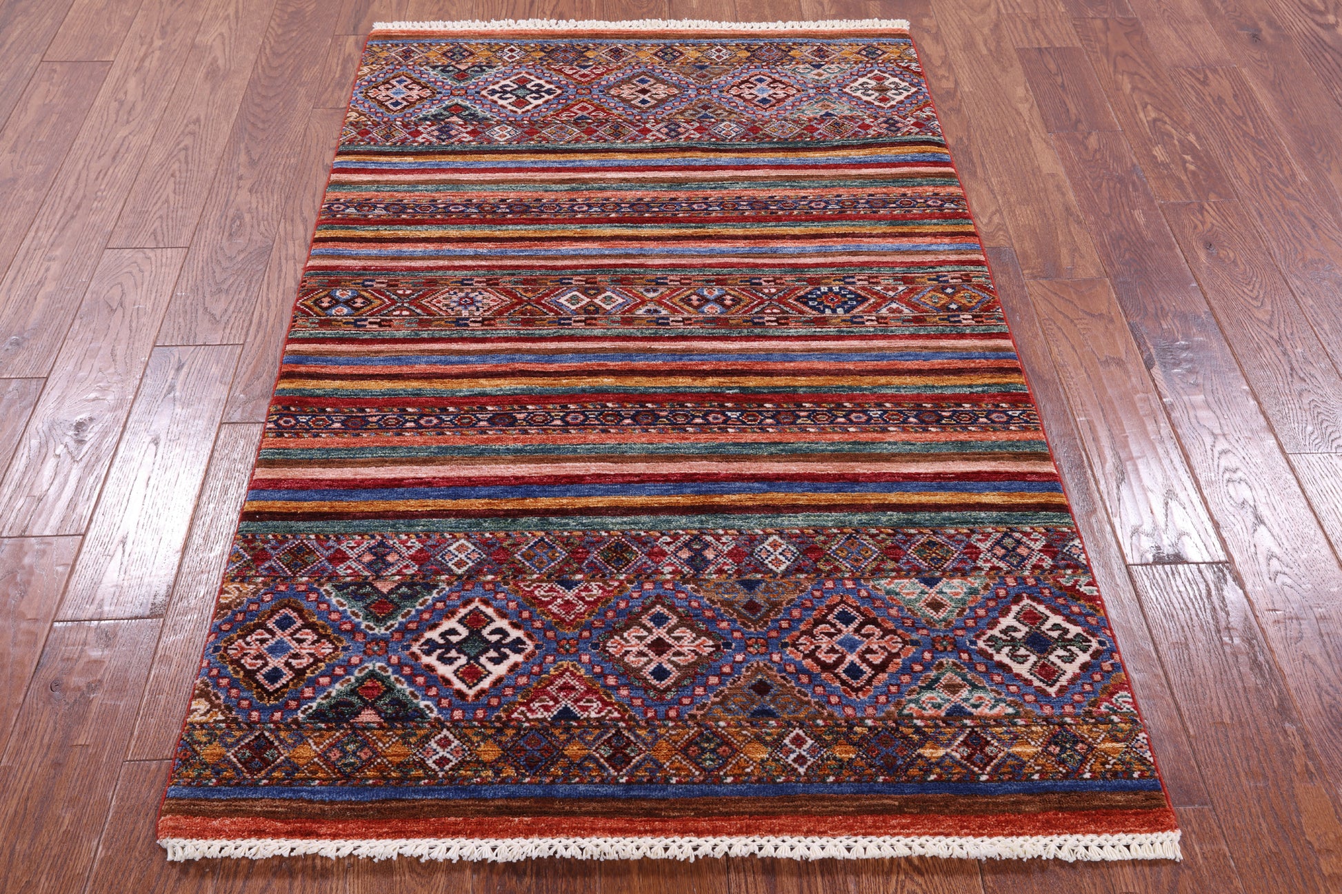Khorjin Persian Gabbeh Hand Knotted Wool Rug - 3' 5" X 5' 4" - Golden Nile