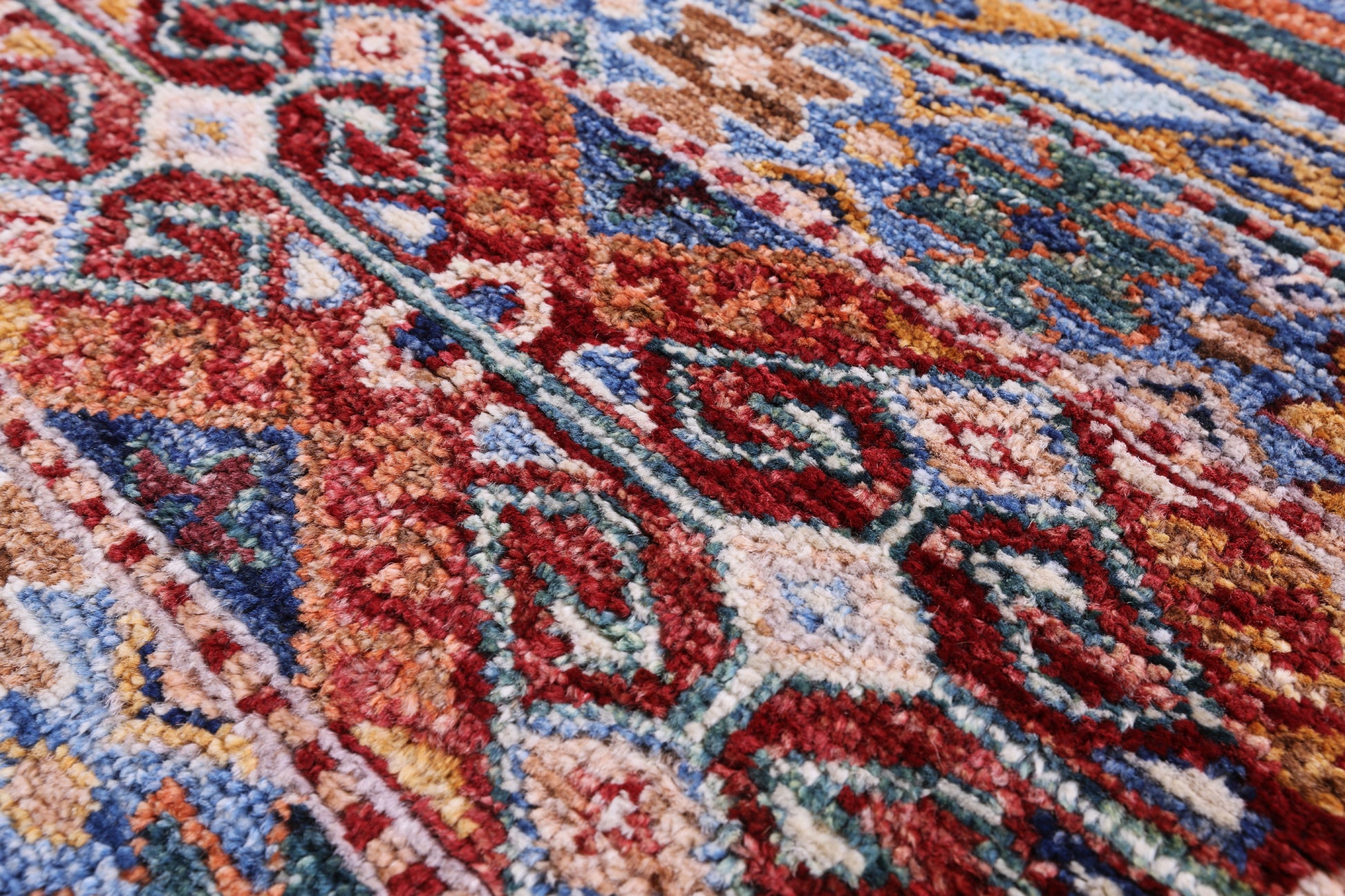 Khorjin Persian Gabbeh Hand Knotted Wool Rug - 2' 10" X 4' 0" - Golden Nile