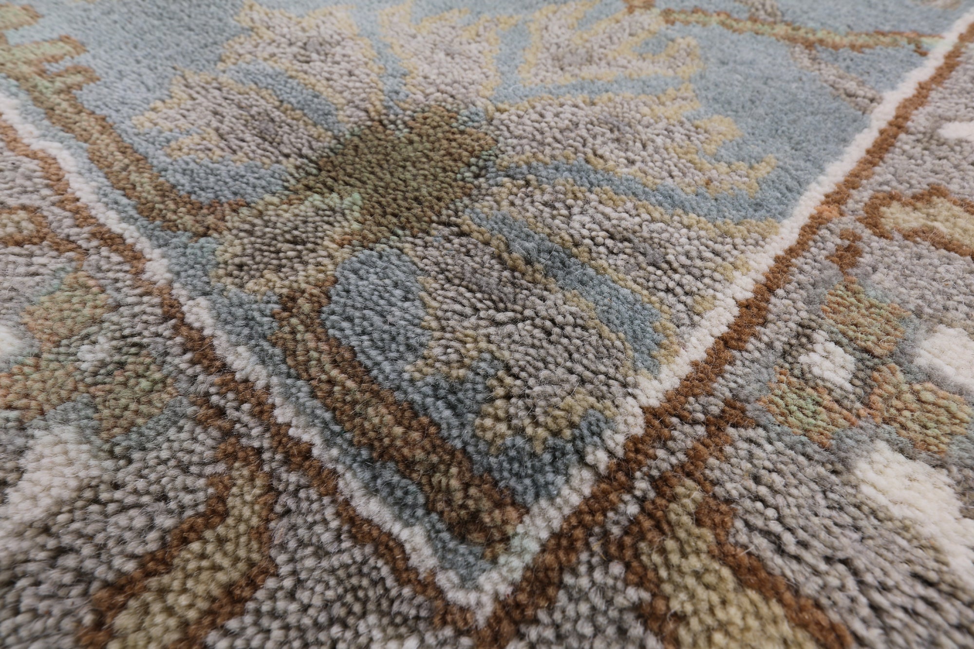 Ivory Turkish Oushak Hand Knotted Wool Rug - 9' 2" X 11' 9" - Golden Nile