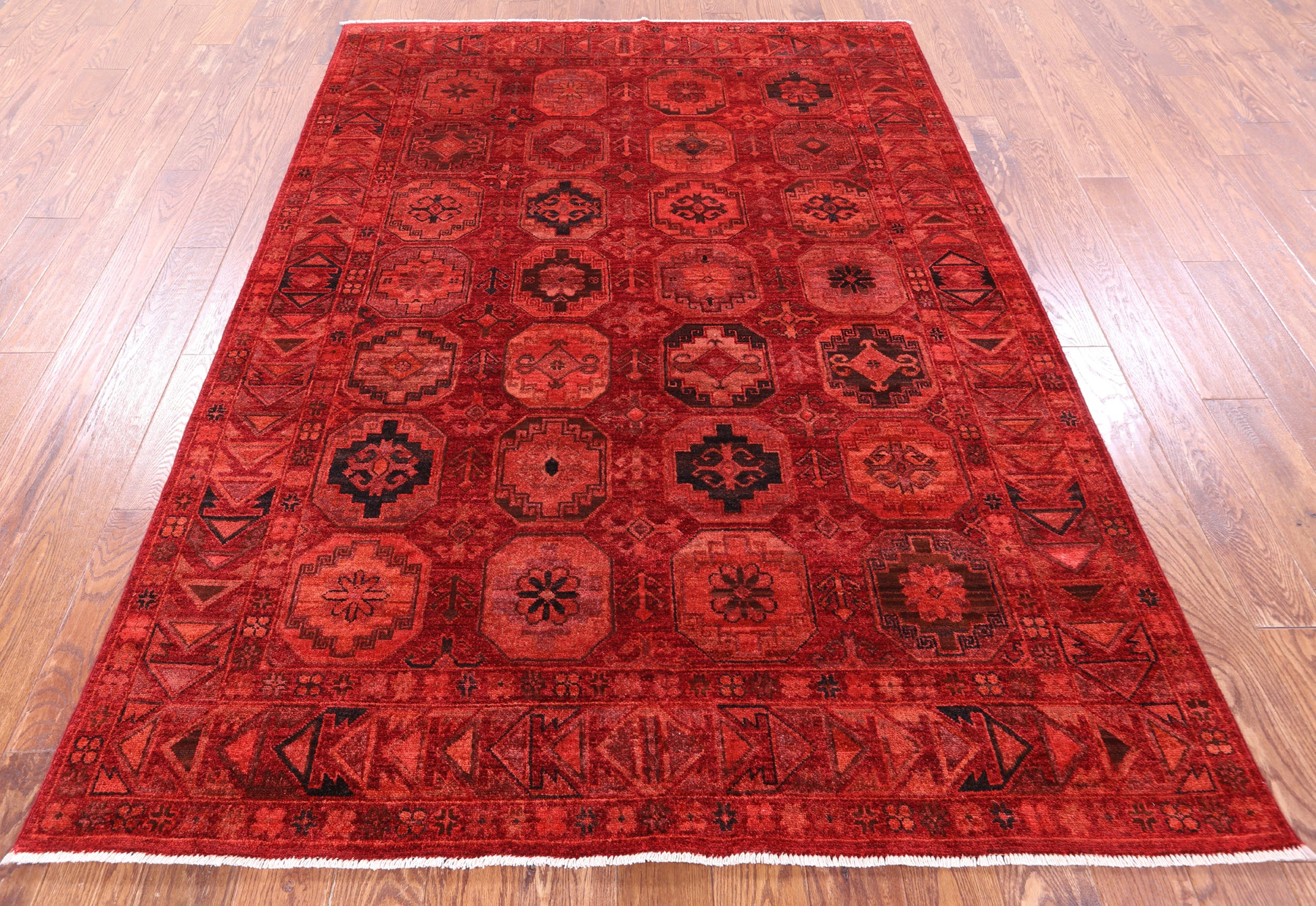 Red Turkmen Ersari Hand Knotted Wool Rug - 5' 9" X 7' 10" - Golden Nile