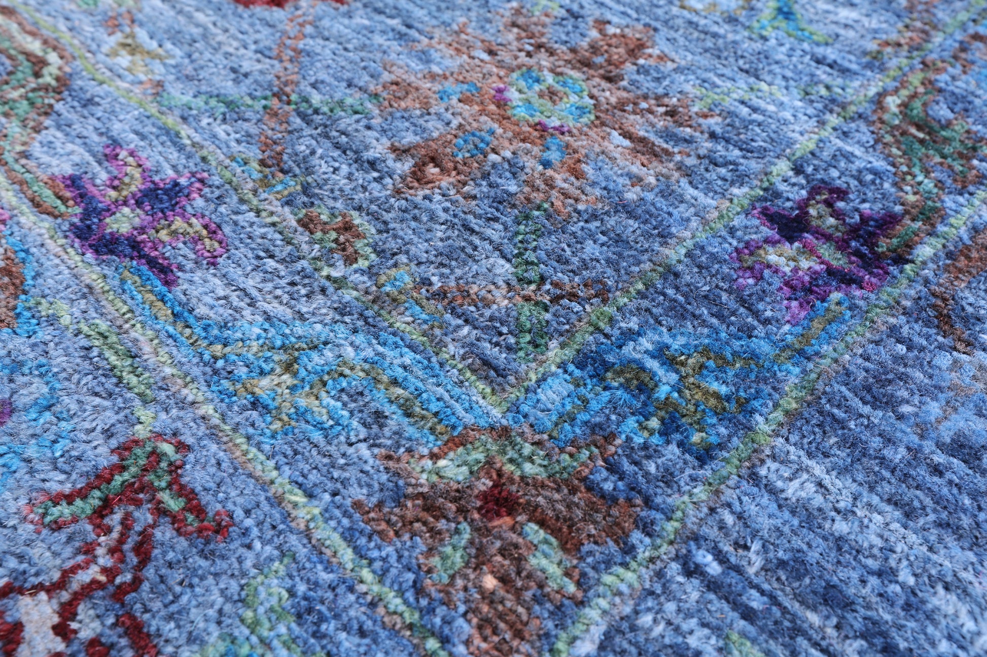 Blue Persian Tabriz Handmade Wool Rug - 5' 5" X 7' 11" - Golden Nile