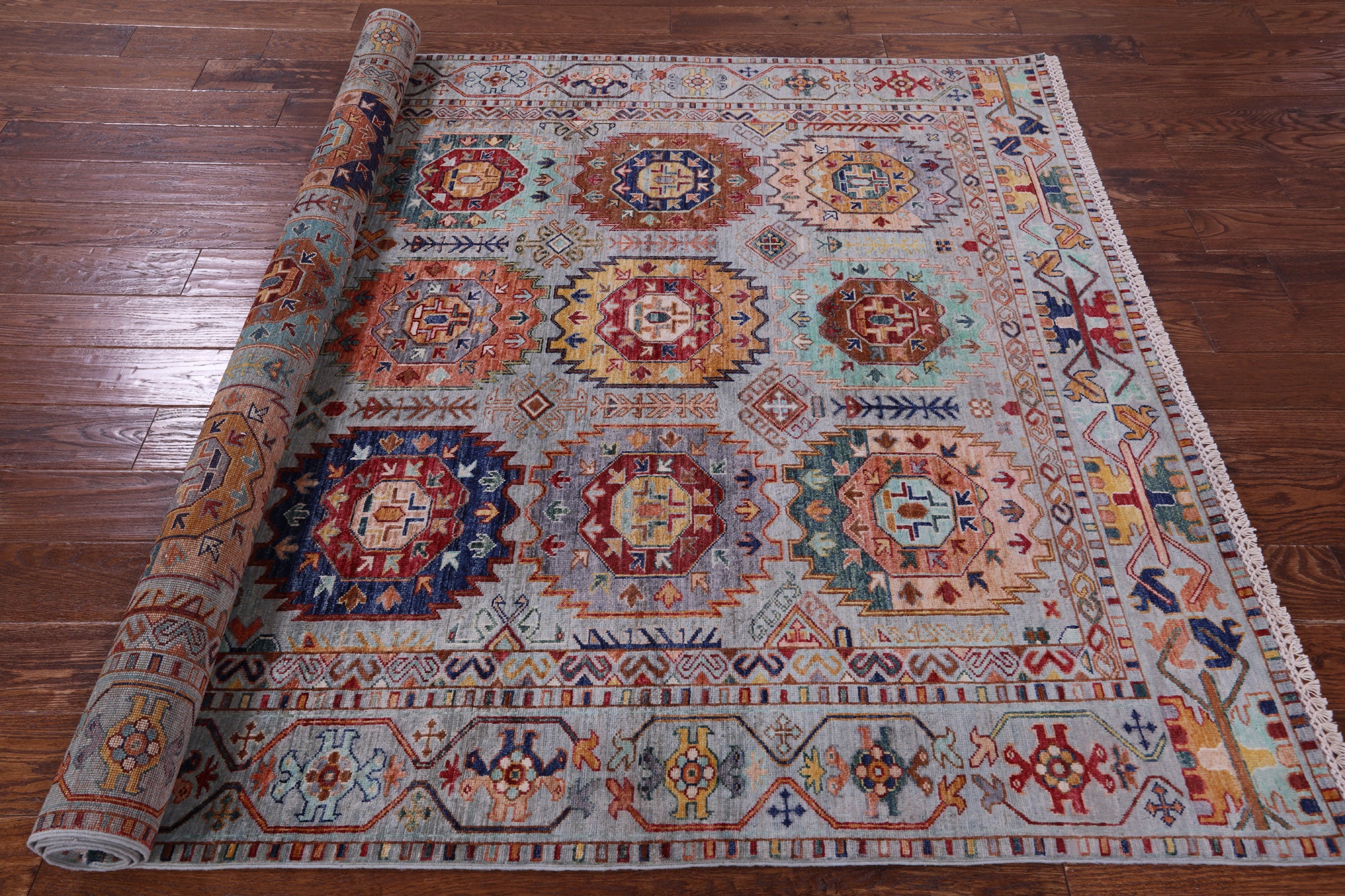 Turkmen Ersari Hand Knotted Wool Rug - 5' 9" X 7' 9" - Golden Nile