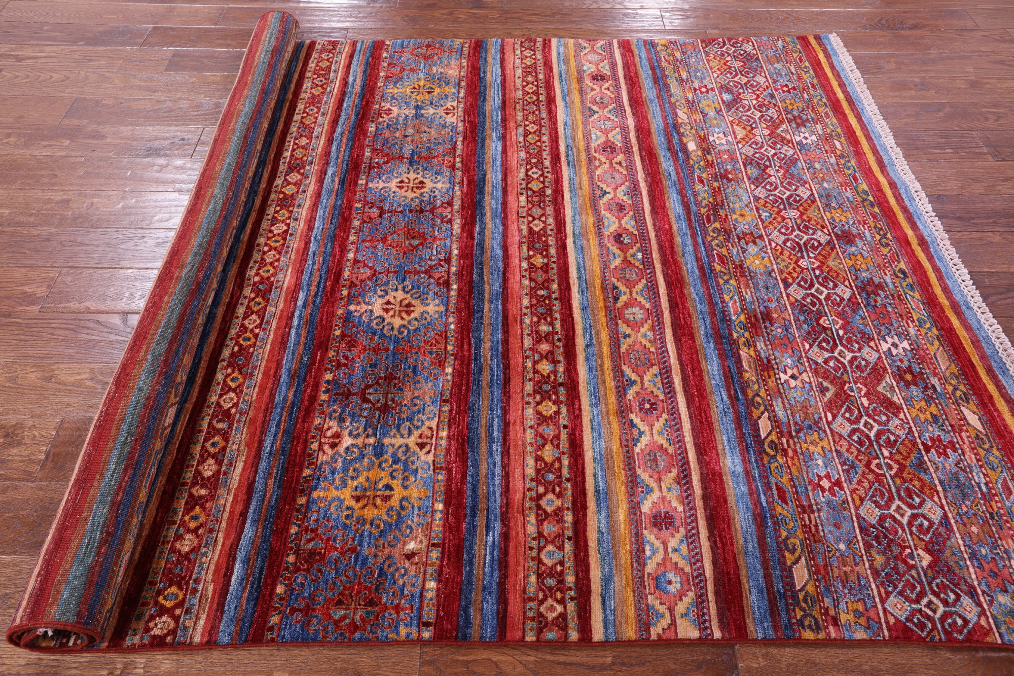Khorjin Persian Gabbeh Handmade Wool Rug - 5' 8" X 7' 8" - Golden Nile