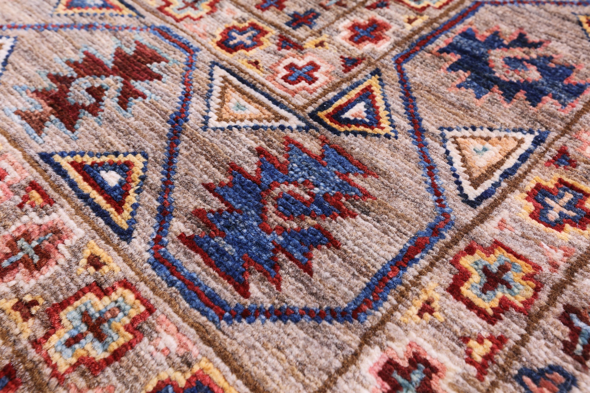 Turkmen Ersari Hand Knotted Wool Rug - 5' 9" X 7' 10" - Golden Nile
