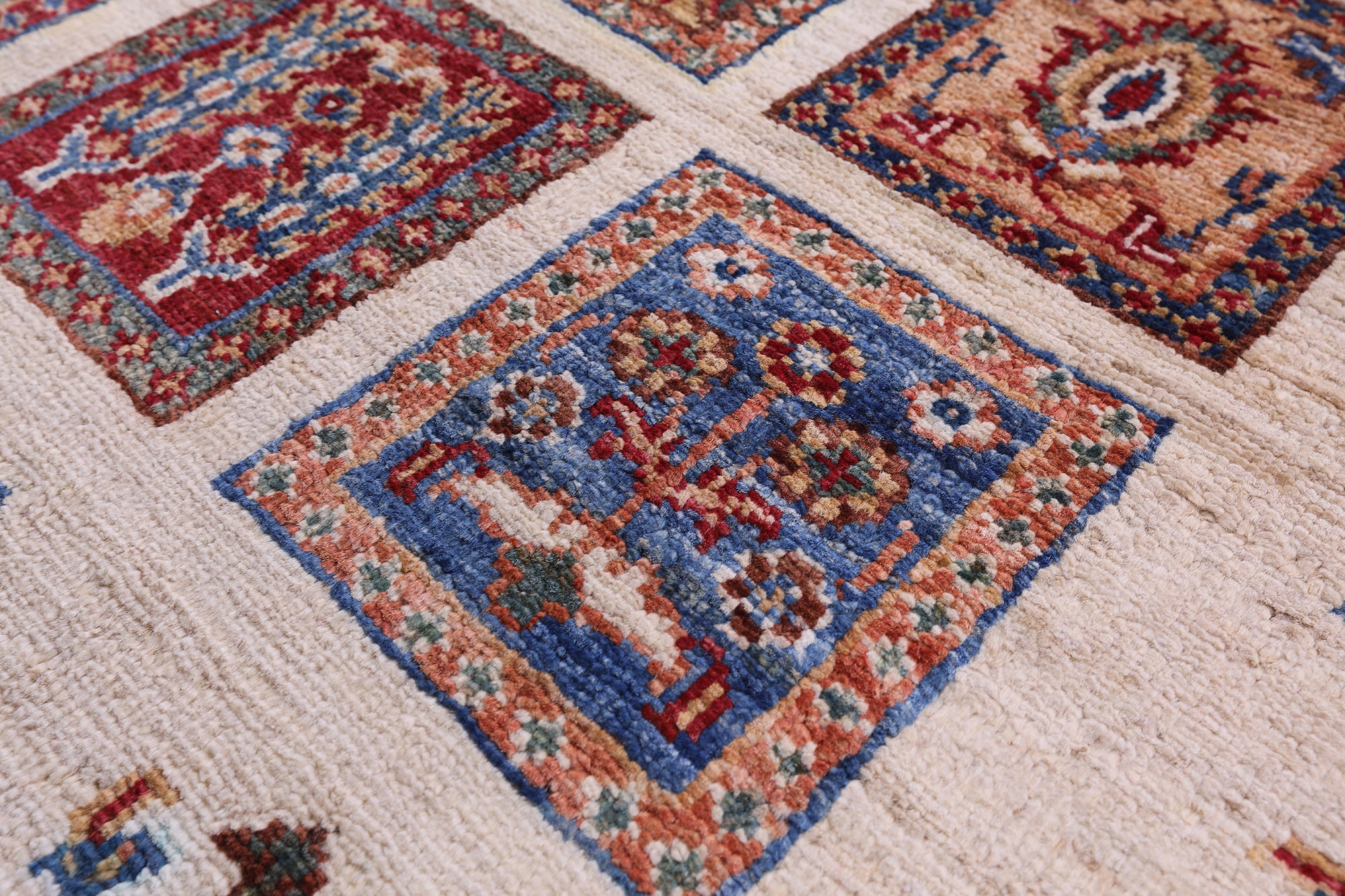 Ivory Garden Design Persian Handmade Wool Runner Rug - 2' 8" X 10' 0" - Golden Nile