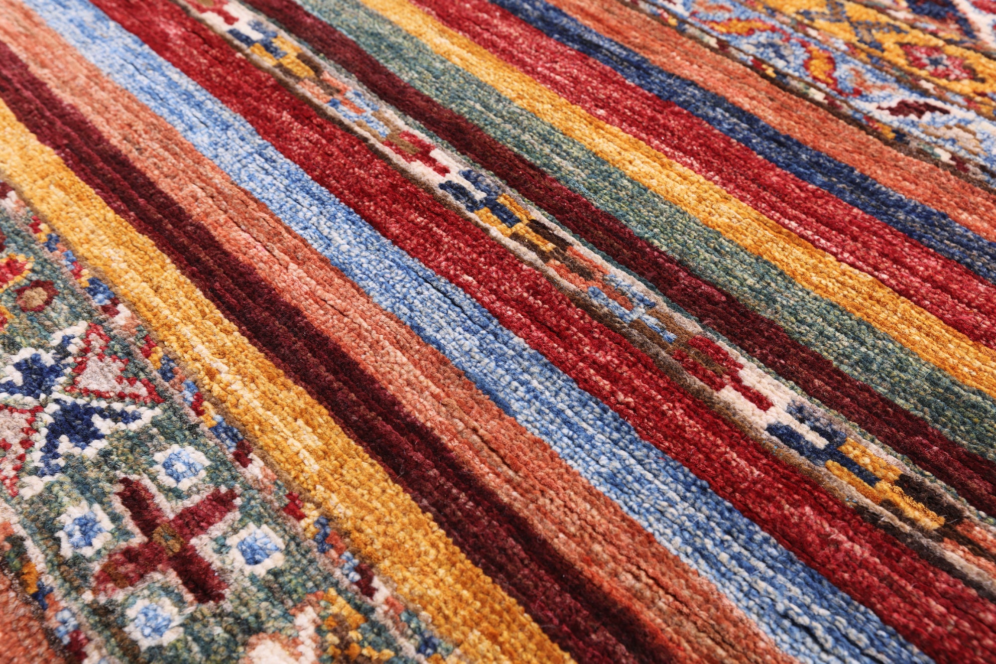 Khorjin Persian Gabbeh Hand Knotted Wool Rug - 2' 9" X 3' 11" - Golden Nile