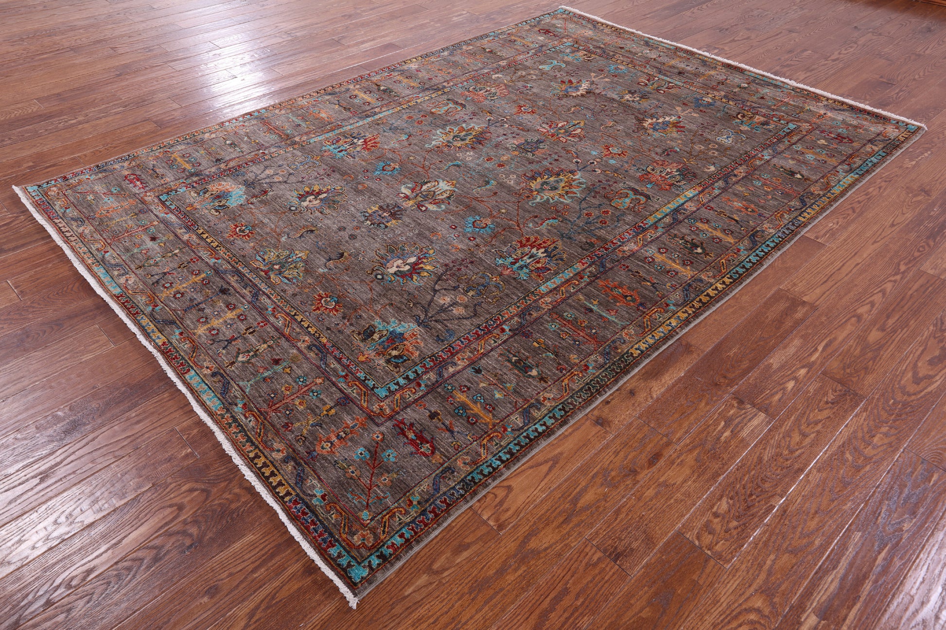 Peshawar Hand Knotted Wool Rug - 6' 11" X 9' 9" - Golden Nile